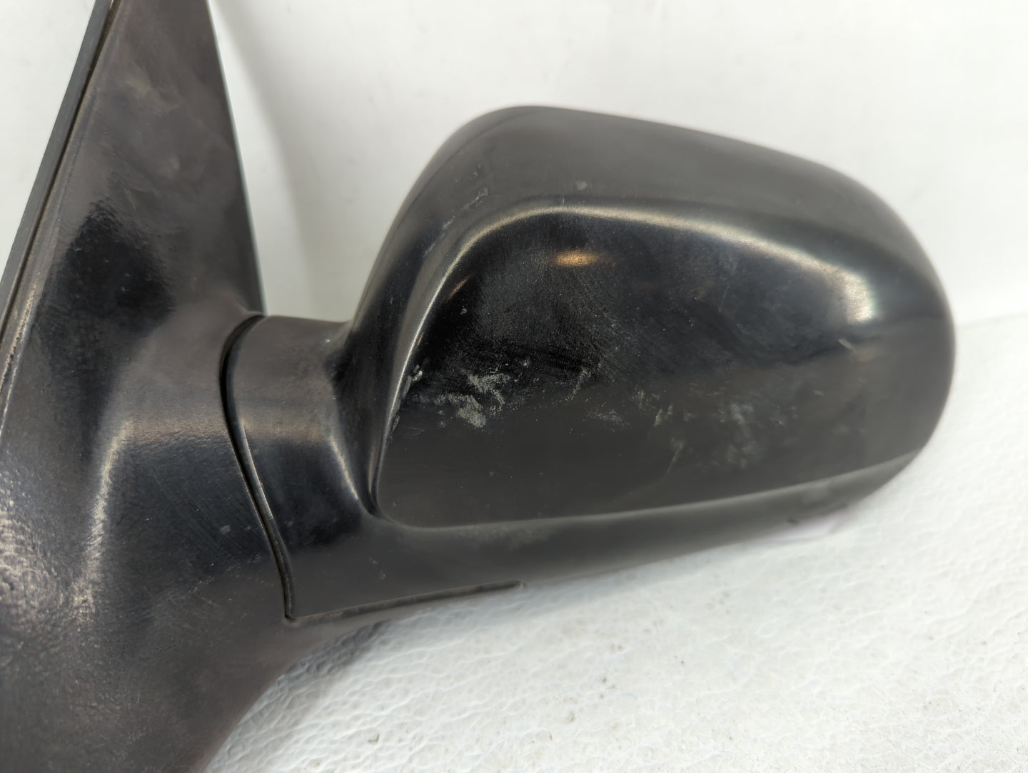 2004-2008 Suzuki Forenza Driver Side View Mirror - Left Door Mirror OEM Used - Oemusedautoparts1.com