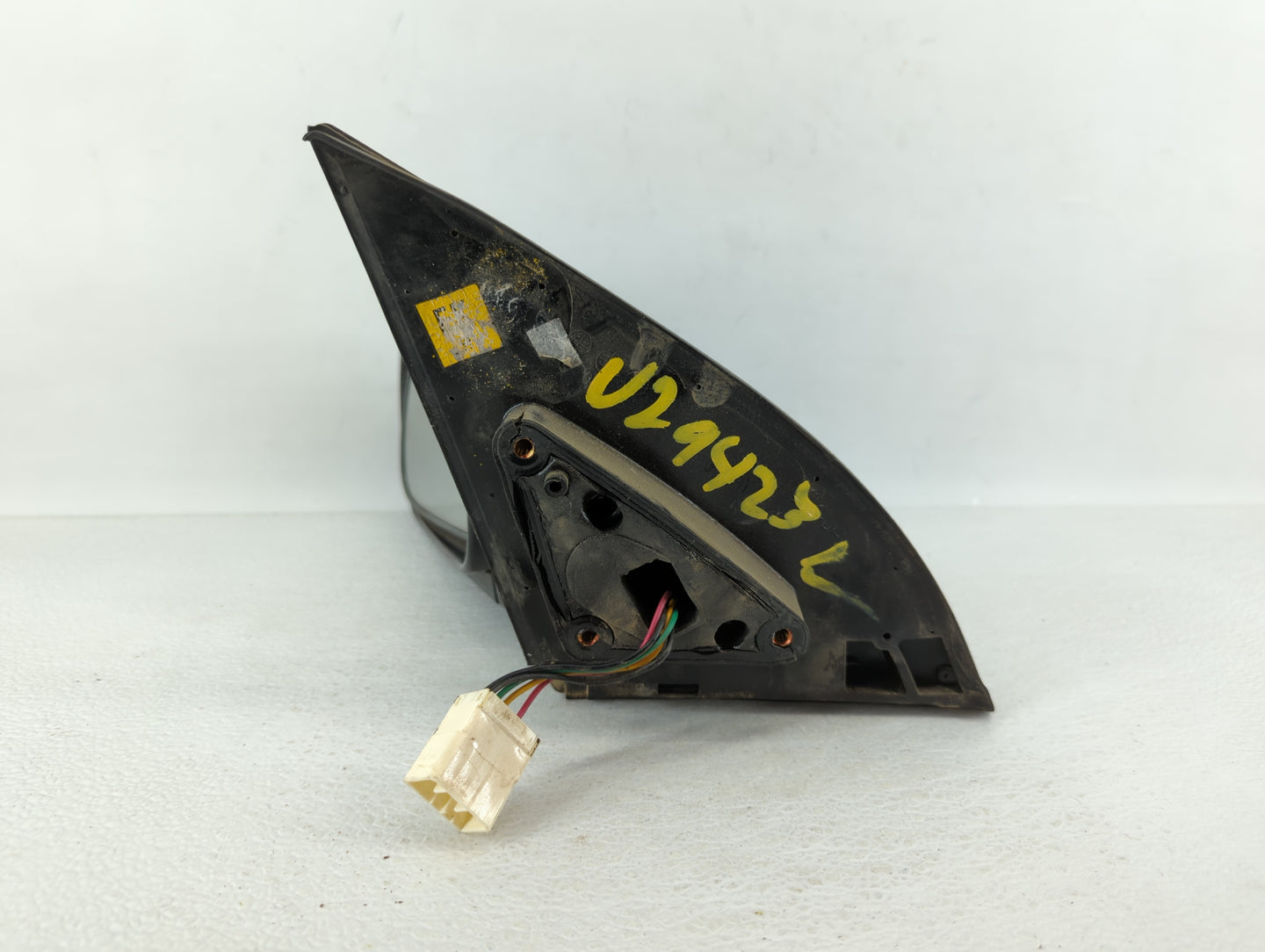 2004-2008 Suzuki Forenza Driver Side View Mirror - Left Door Mirror OEM Used - Oemusedautoparts1.com