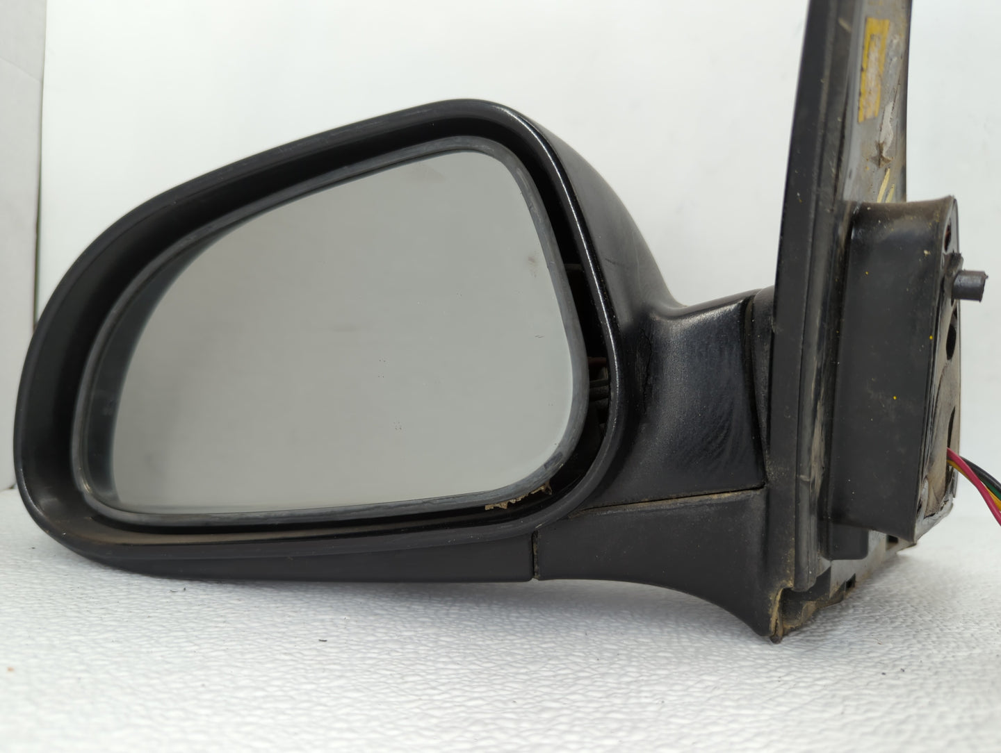 2004-2008 Suzuki Forenza Driver Side View Mirror - Left Door Mirror OEM Used - Oemusedautoparts1.com
