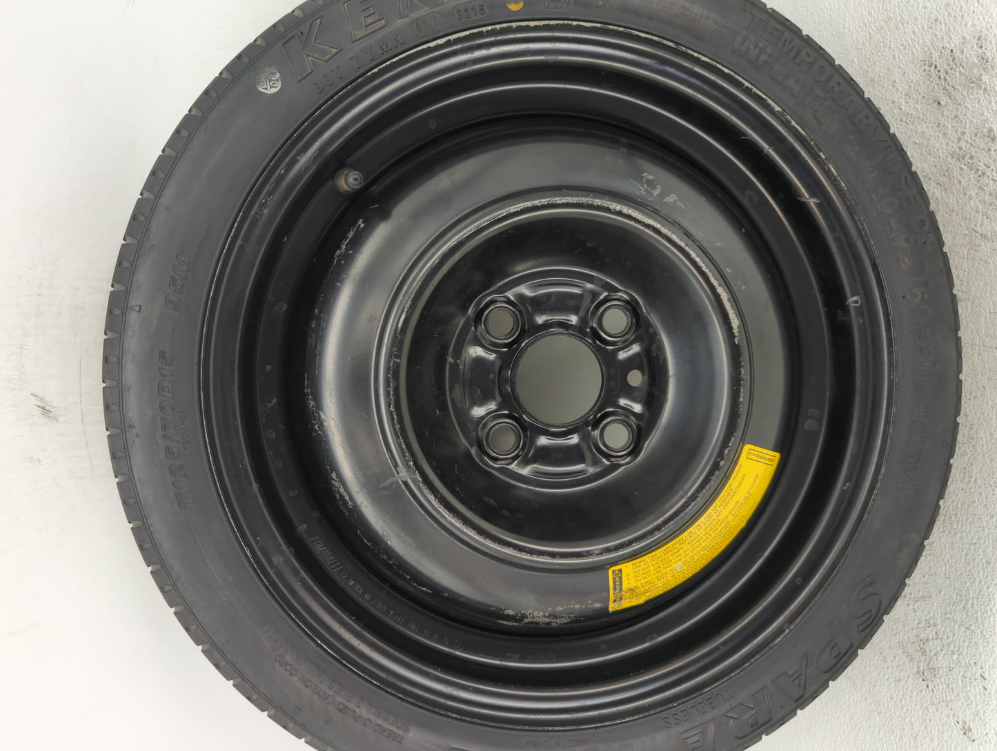2004-2008 Suzuki Forenza Spare Donut Tire Wheel Rim Oem - Oemusedautoparts1.com