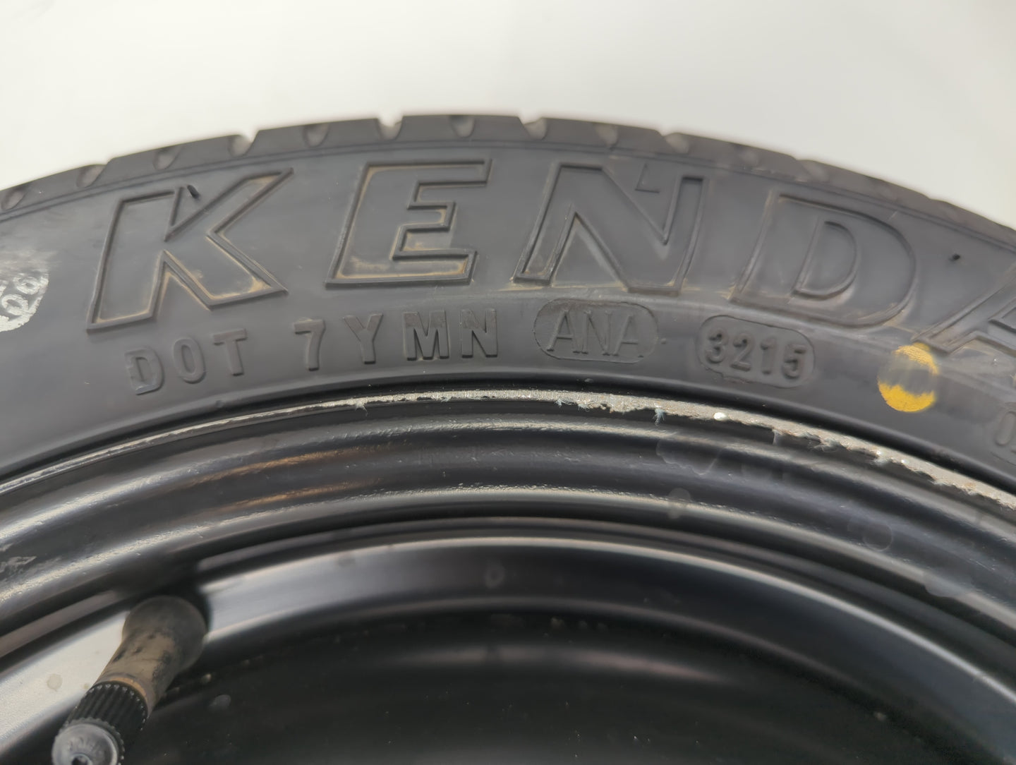 2004-2008 Suzuki Forenza Spare Donut Tire Wheel Rim Oem - Oemusedautoparts1.com