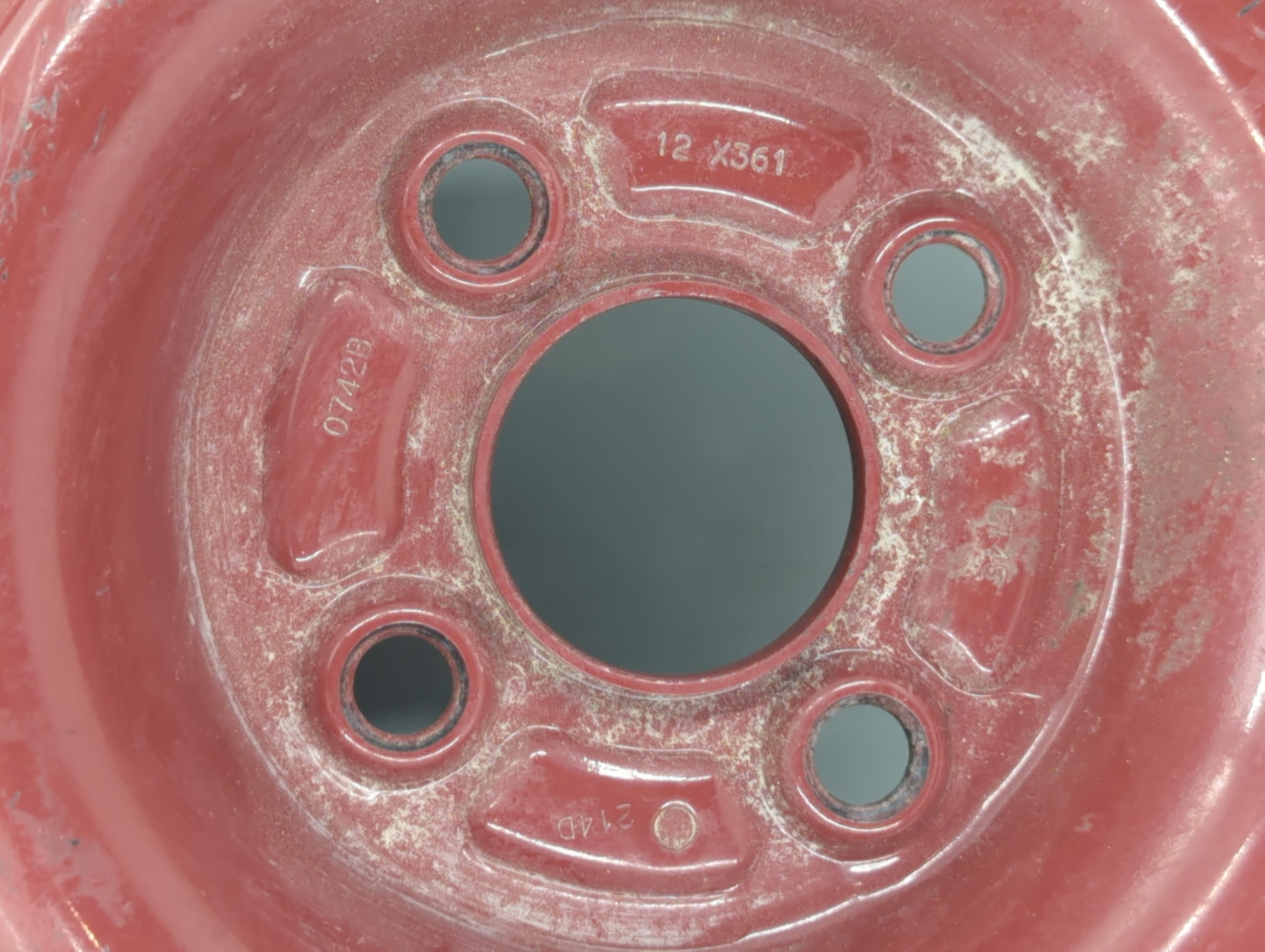 2004-2008 Suzuki Forenza Spare Donut Tire Wheel Rim Oem - Oemusedautoparts1.com