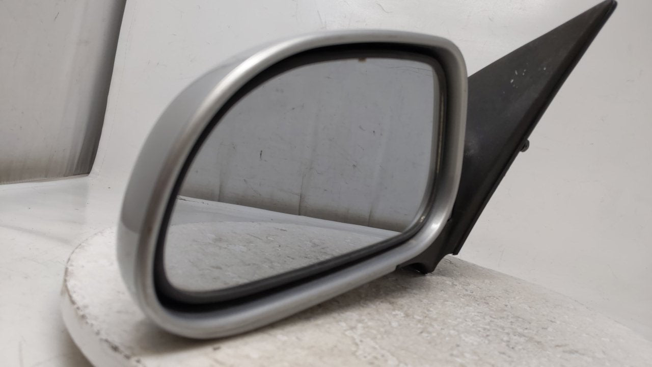 2005-2008 Suzuki Reno Driver Side View Mirror - Left Door Mirror OEM Used - Oemusedautoparts1.com