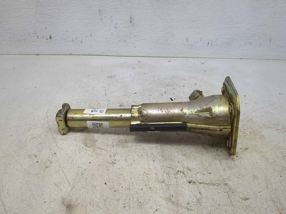 2005 Suzuki Vitara Spare Scissor Car Jack - Oemusedautoparts1.com