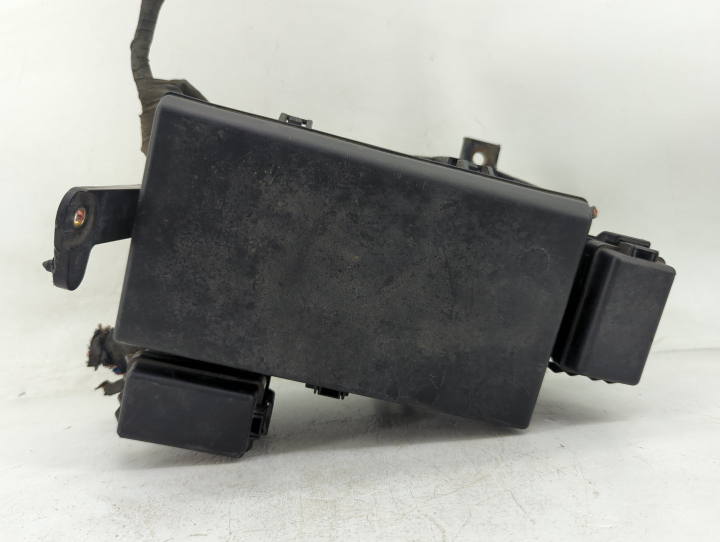 2003-2005 Toyota 4runner Fusebox Fuse Box Panel Relay Module P/N:82662-35A00 Fits Fits 2003 2004 2005 OEM Used Auto Parts - 