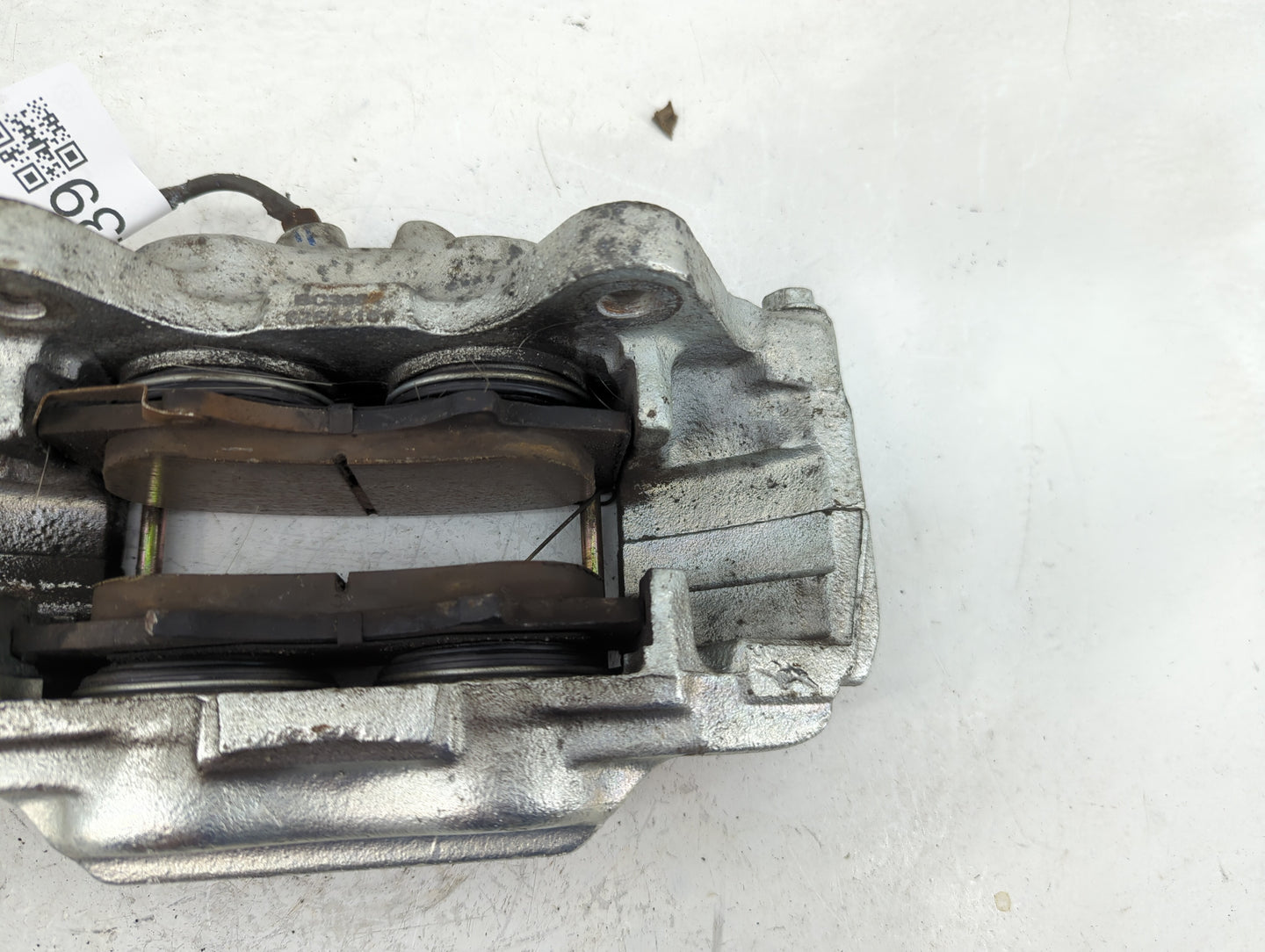 2003-2009 Toyota 4runner Front Passenger Right Brake Caliper - Oemusedautoparts1.com