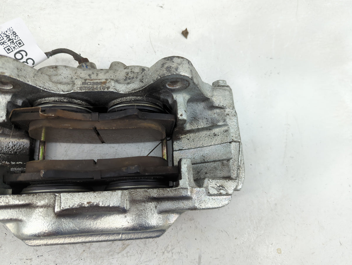 2003-2009 Toyota 4runner Front Passenger Right Brake Caliper - Oemusedautoparts1.com