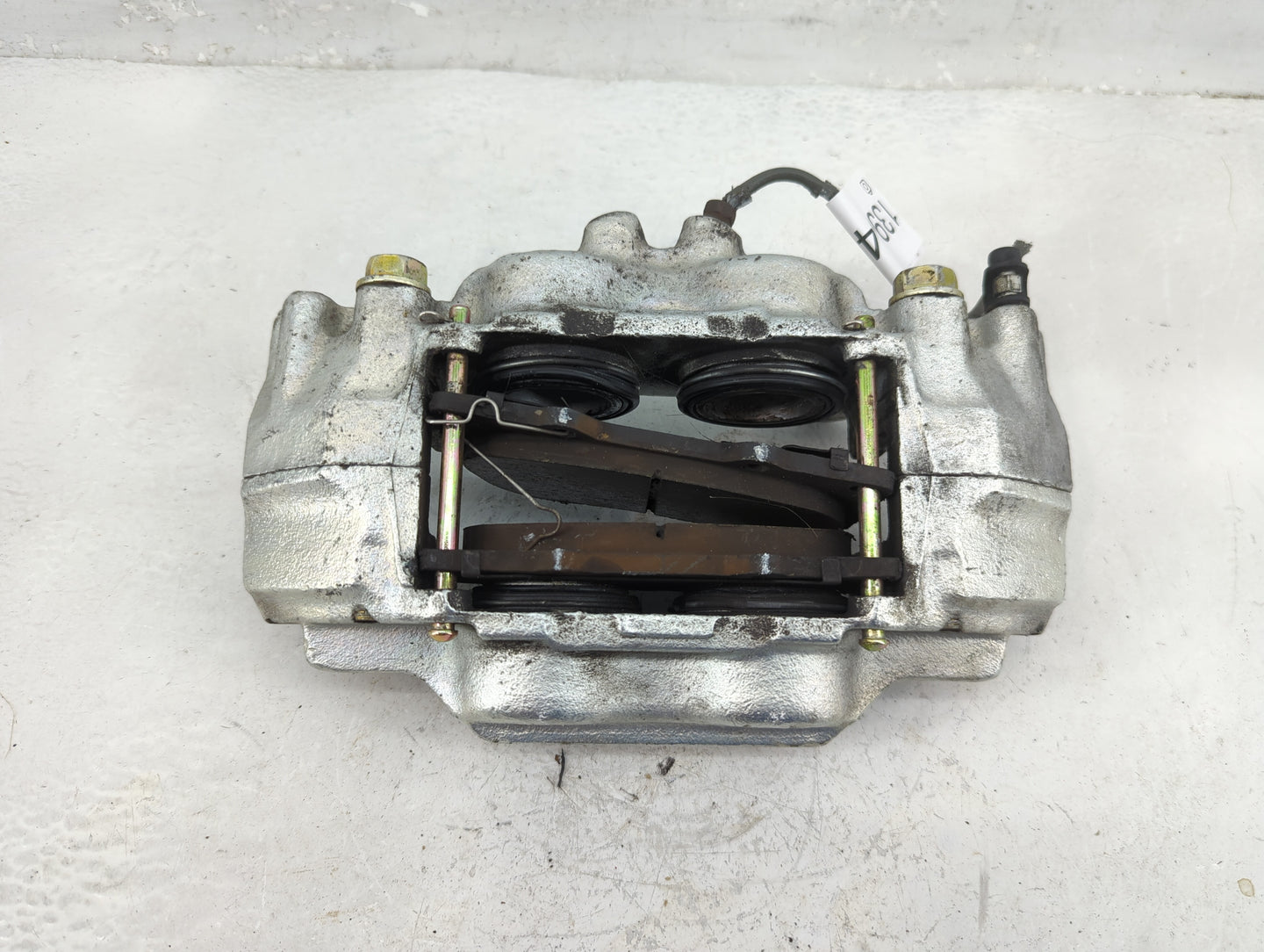2003-2009 Toyota 4runner Front Passenger Right Brake Caliper - Oemusedautoparts1.com