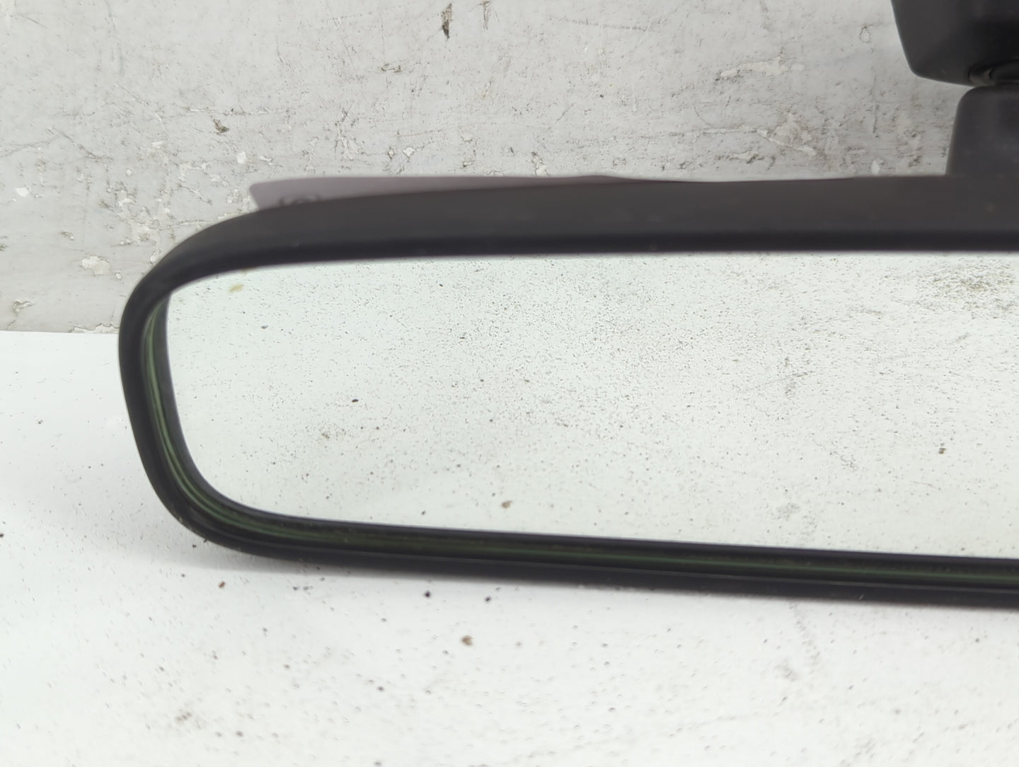 2005 Toyota 4runner Interior Rear View Mirror Replacement OEM P/N:E4022198 Fits OEM Used Auto Parts - Oemusedautoparts1.com