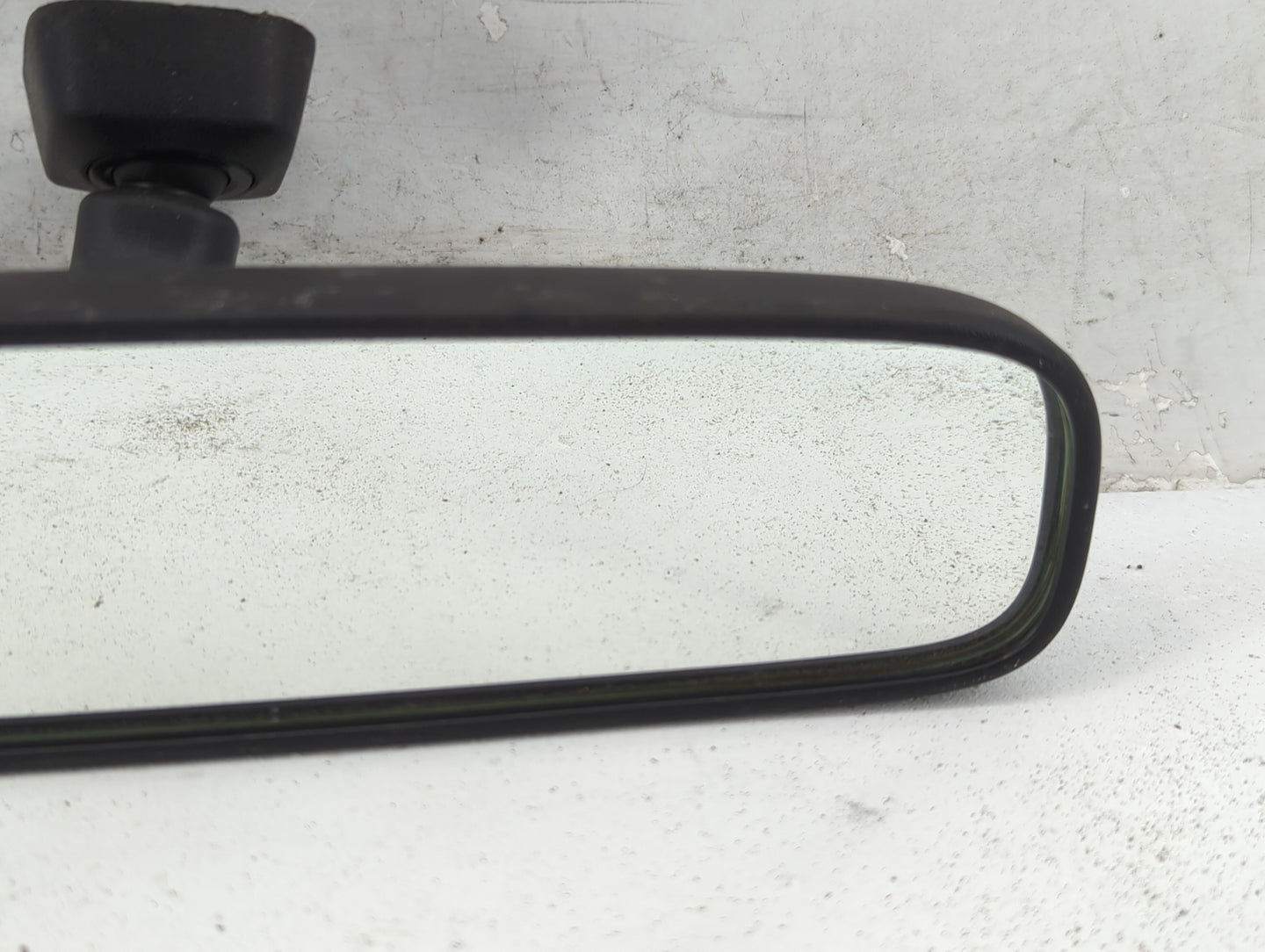 2005 Toyota 4runner Interior Rear View Mirror Replacement OEM P/N:E4022198 Fits OEM Used Auto Parts - Oemusedautoparts1.com