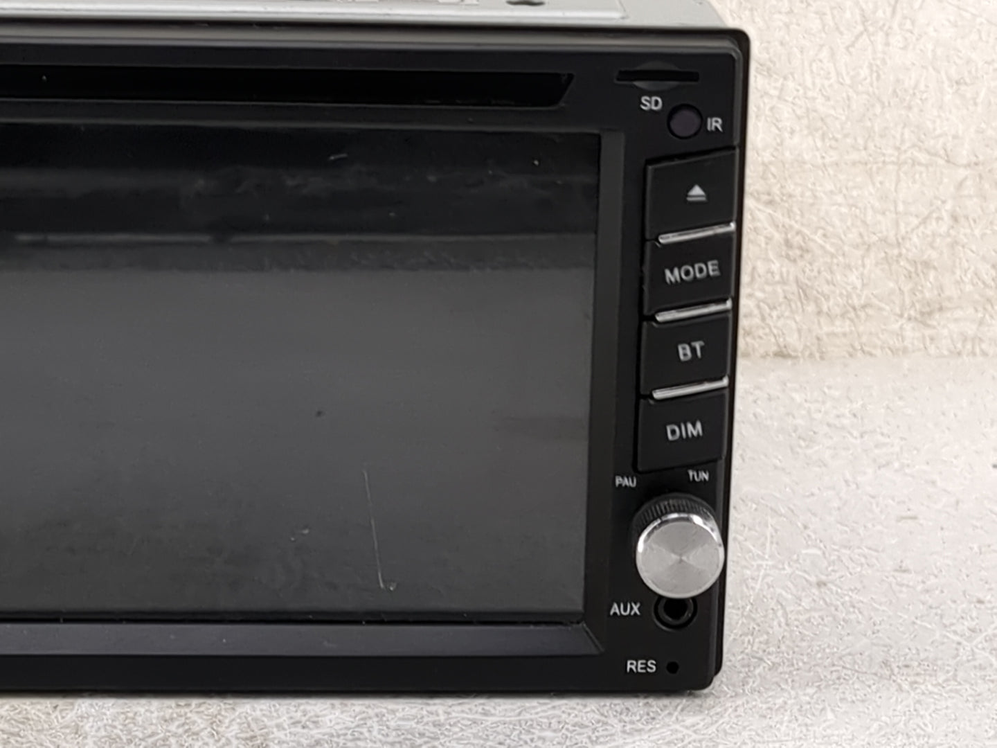 2005 Toyota 4runner Radio AM FM Cd Player Receiver Replacement P/N:LMC WG6010, 19110025 Fits OEM Used Auto Parts - Oemusedau