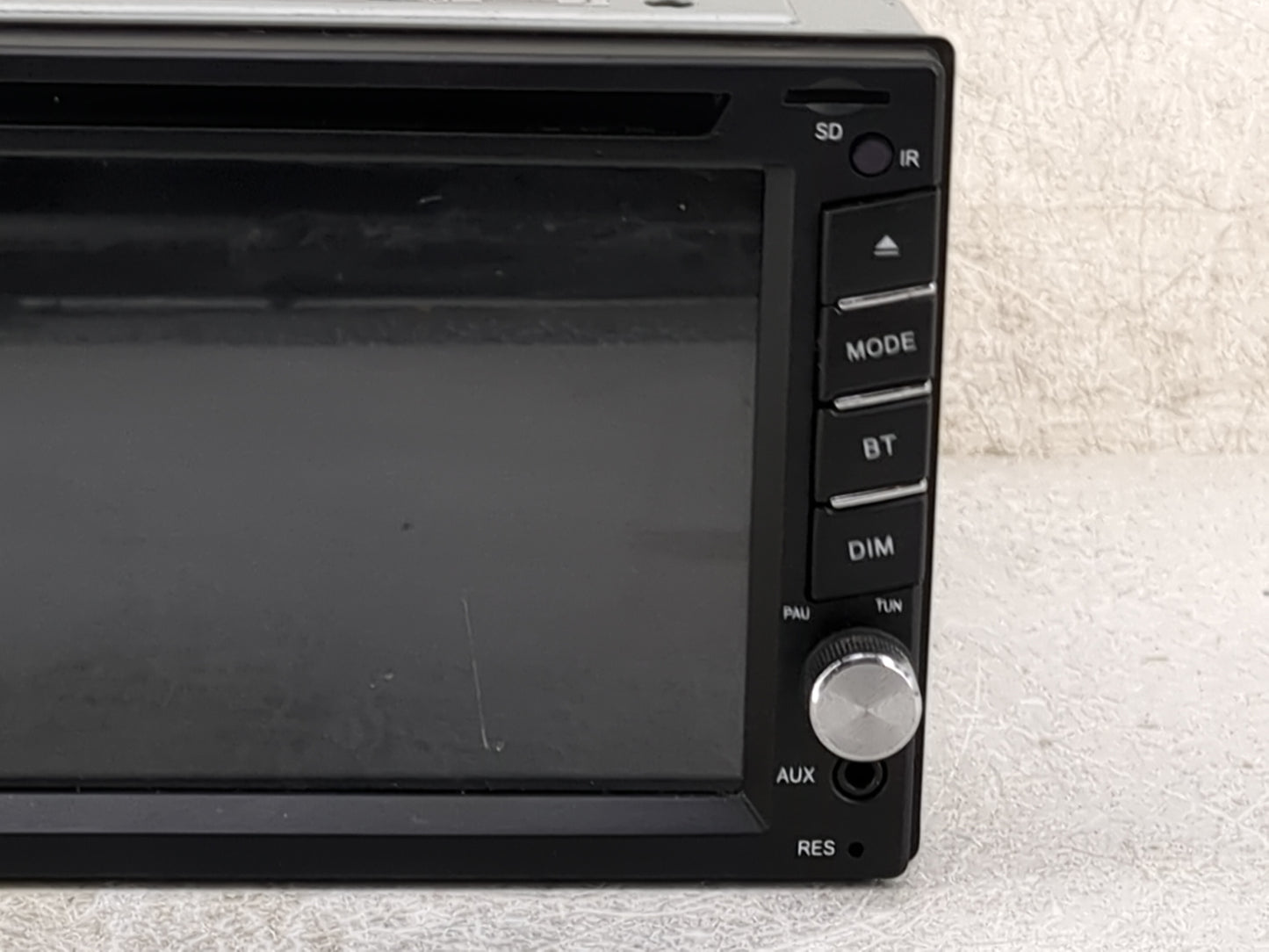 2005 Toyota 4runner Radio AM FM Cd Player Receiver Replacement P/N:LMC WG6010, 19110025 Fits OEM Used Auto Parts - Oemusedau