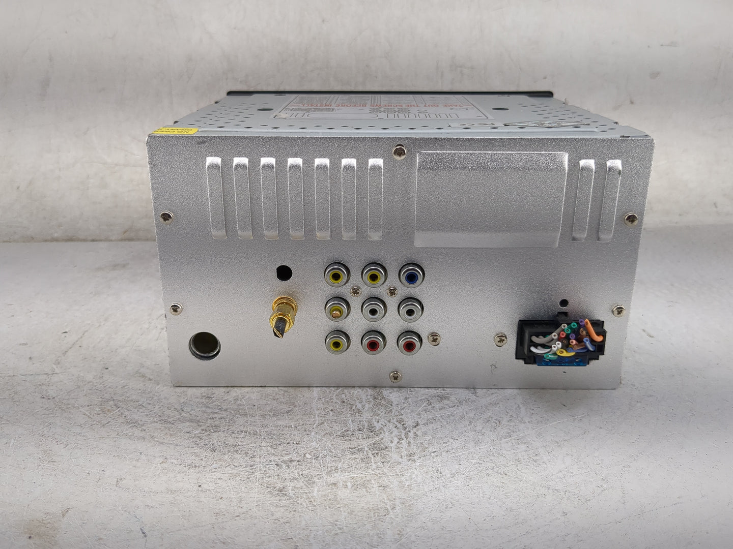 2005 Toyota 4runner Radio AM FM Cd Player Receiver Replacement P/N:LMC WG6010, 19110025 Fits OEM Used Auto Parts - Oemusedau