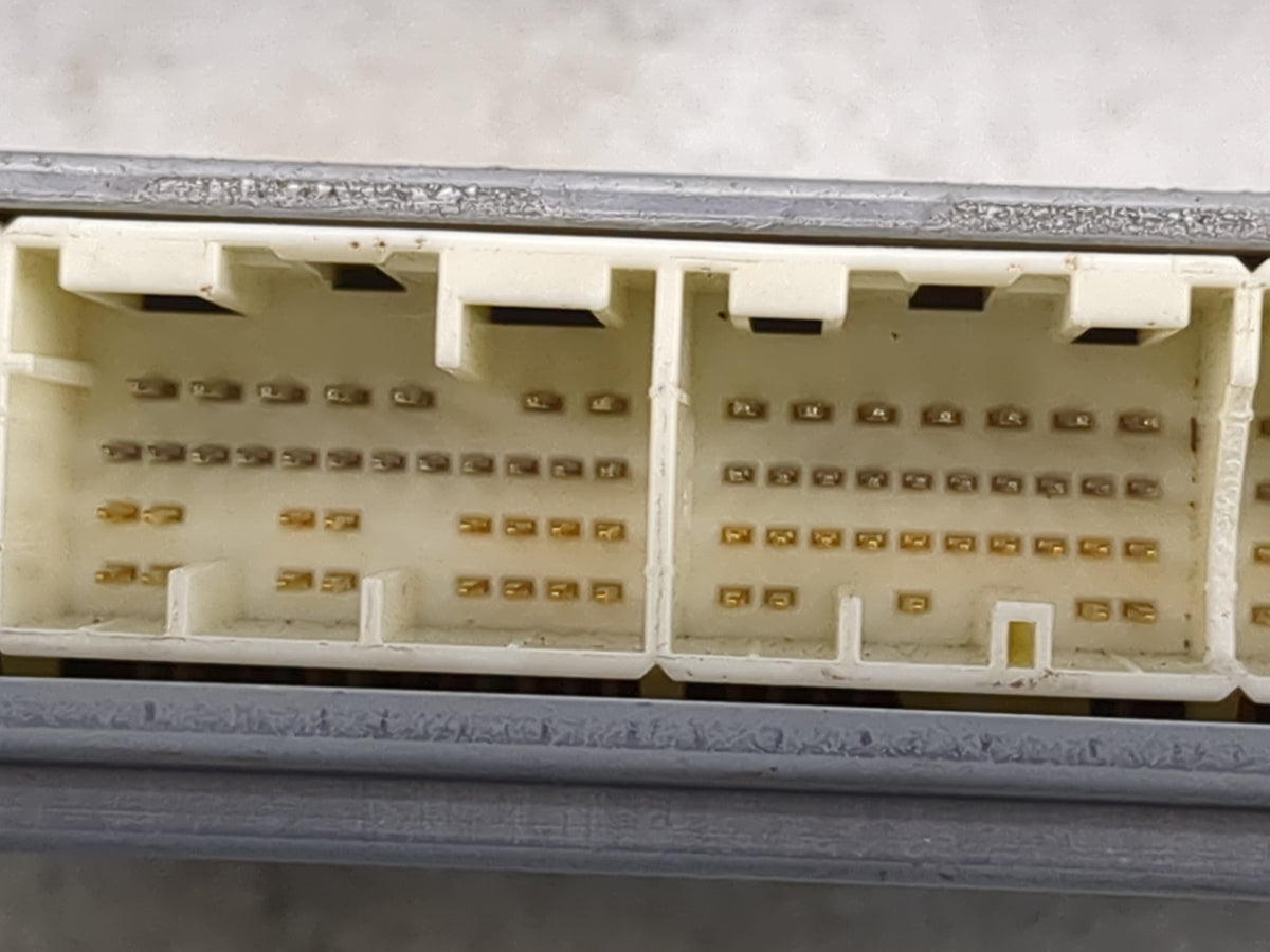 2005 Toyota 4runner PCM Engine Control Computer ECU ECM PCU OEM P/N:89661-35A40 275100-1522 Fits OEM Used Auto Parts - Oemus