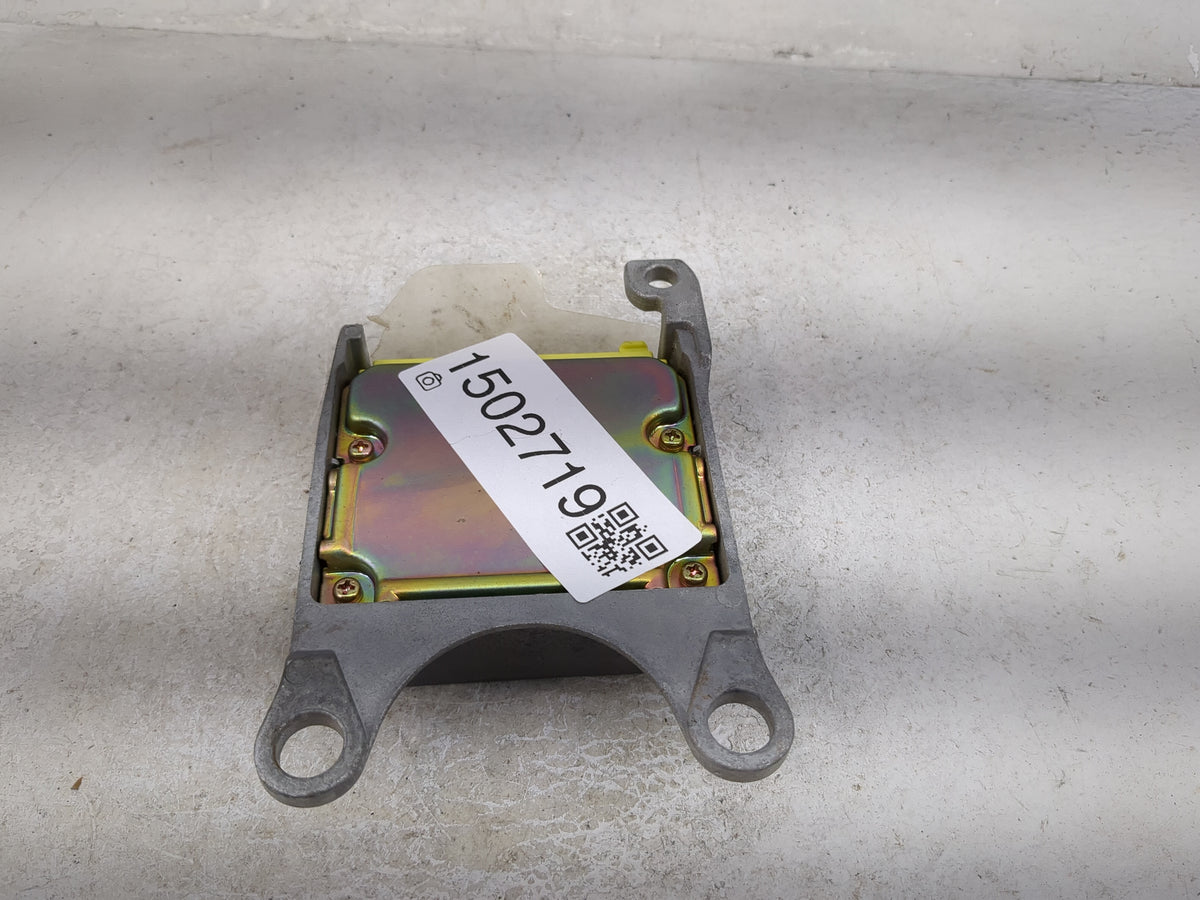 2003-2004 Toyota 4runner Safety Restraint Srs Airbag Control Module - Oemusedautoparts1.com