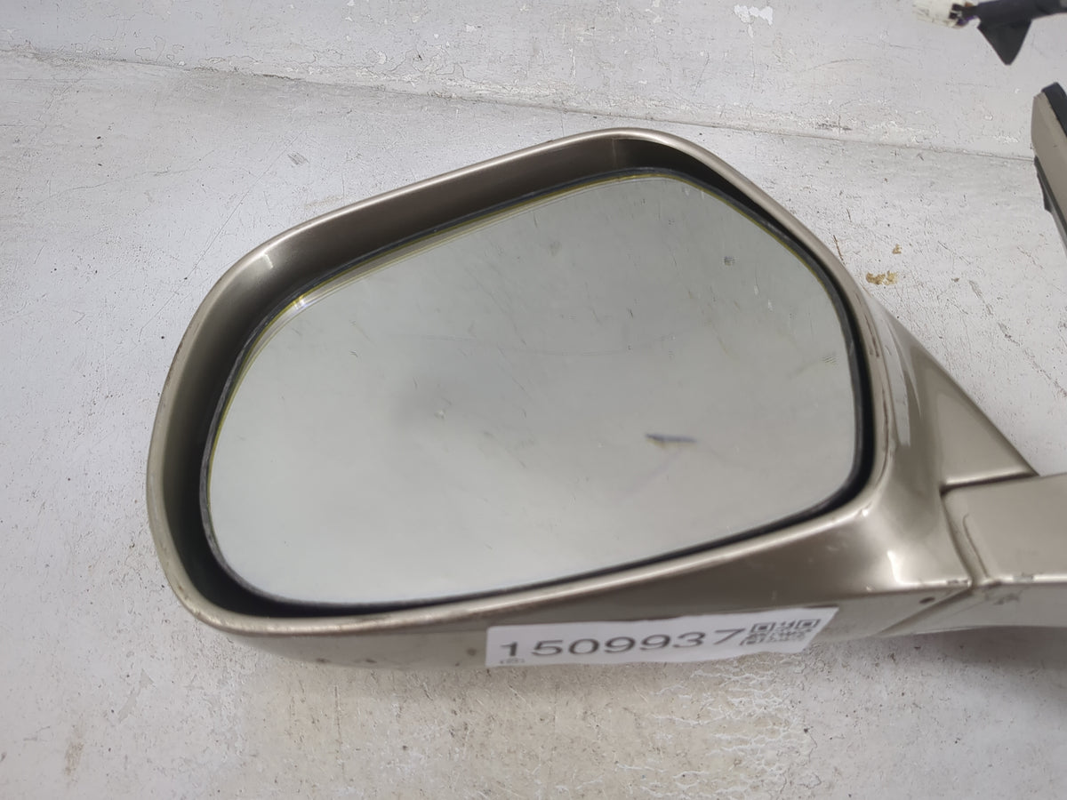 2003-2009 Toyota 4runner Driver Side View Mirror - Left Door Mirror OEM Used - Oemusedautoparts1.com