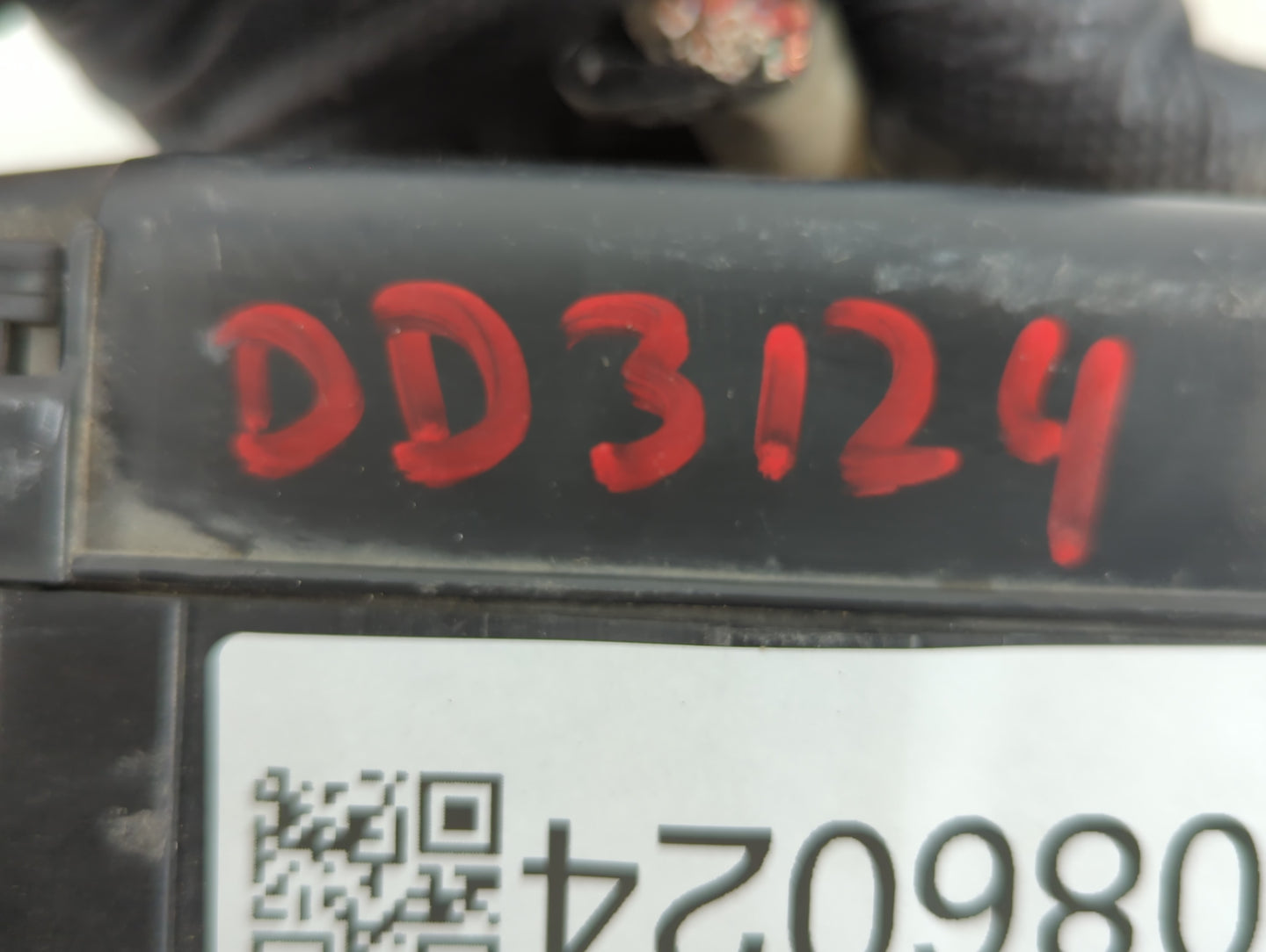 2005 Toyota Avalon Fusebox Fuse Box Panel Relay Module Fits OEM Used Auto Parts - Oemusedautoparts1.com