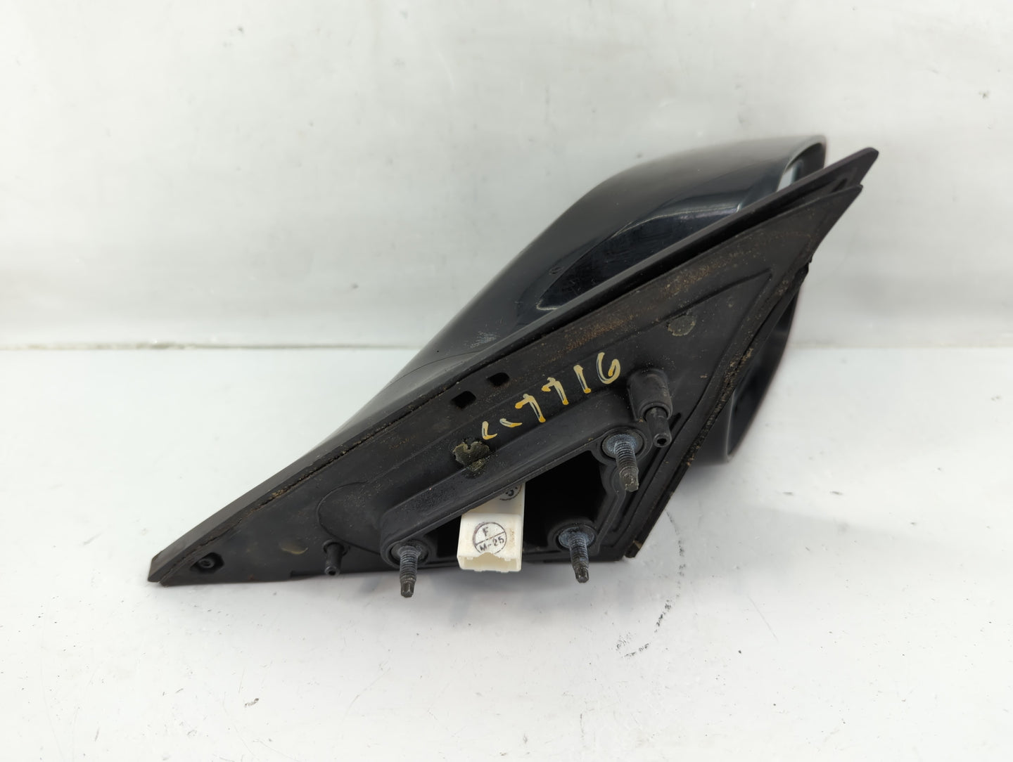 2005-2010 Toyota Avalon Passenger Side View Mirror - Right Door Mirror OEM Used - Oemusedautoparts1.com