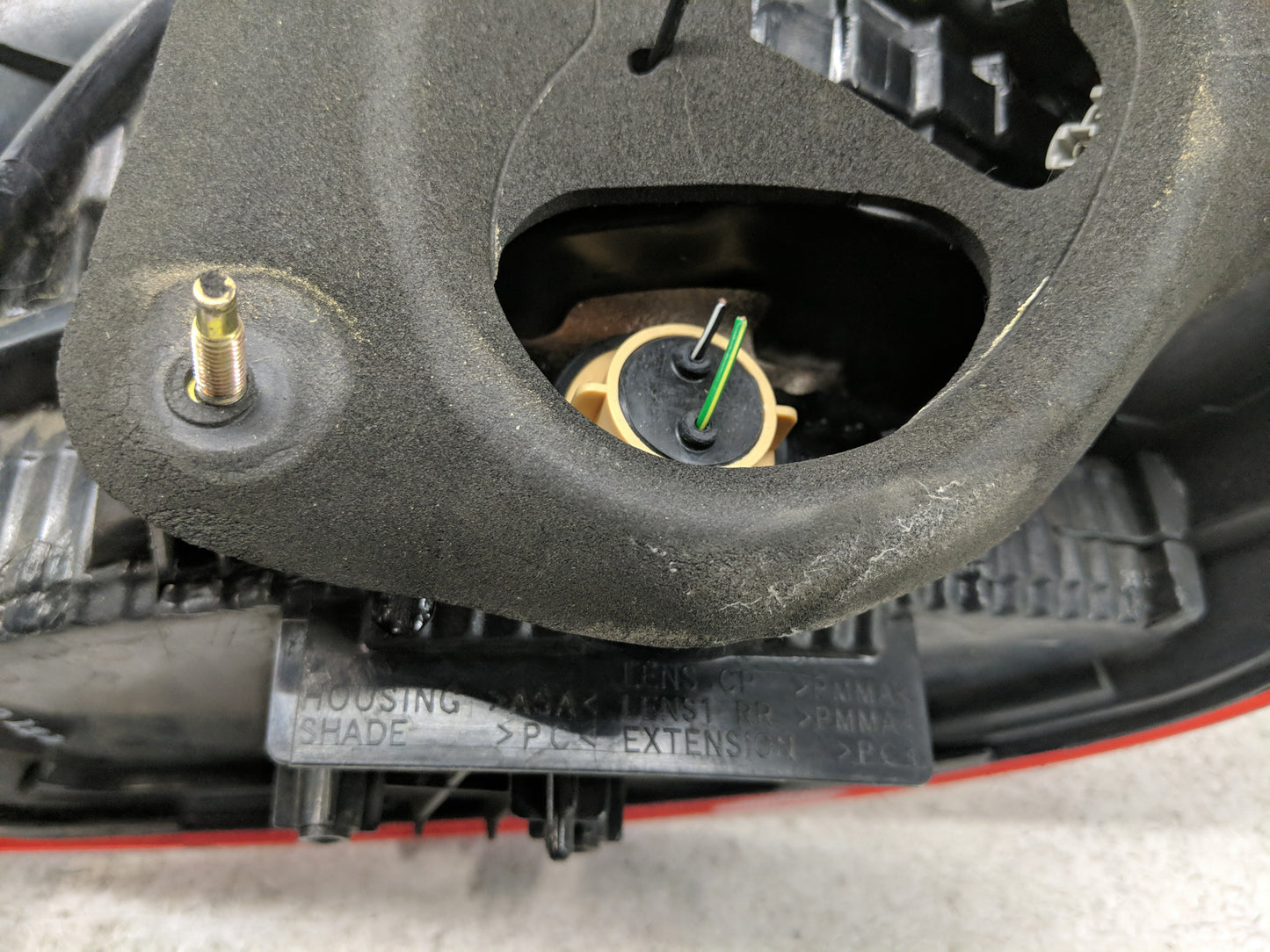 2005-2010 Toyota Avalon Tail Light Assembly Driver Left OEM Fits Fits 2005 2006 2007 2010 OEM Used Auto Parts - Oemusedautop