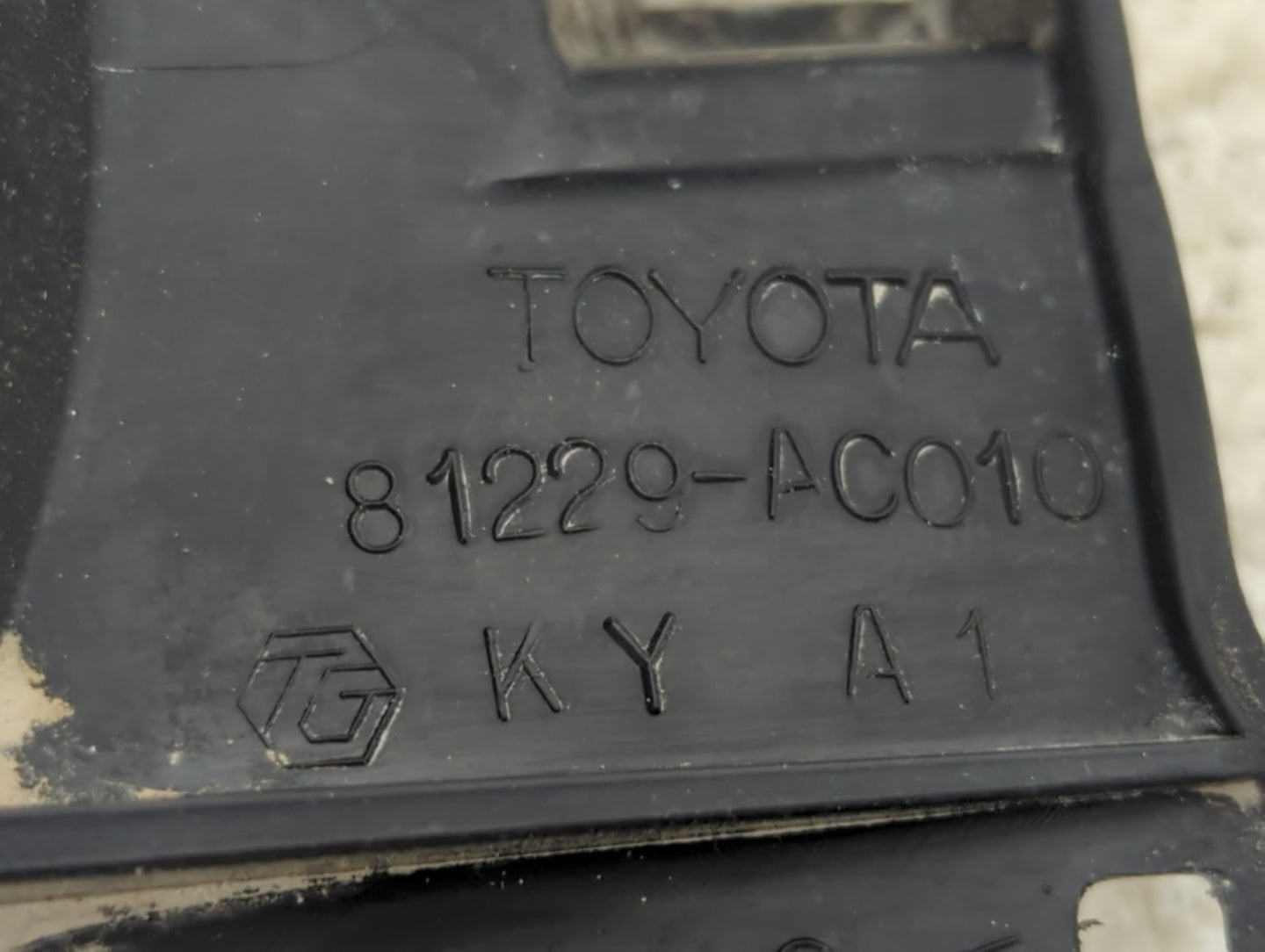 2005-2007 Toyota Avalon Driver Left Oem Front Light Lamp - Oemusedautoparts1.com