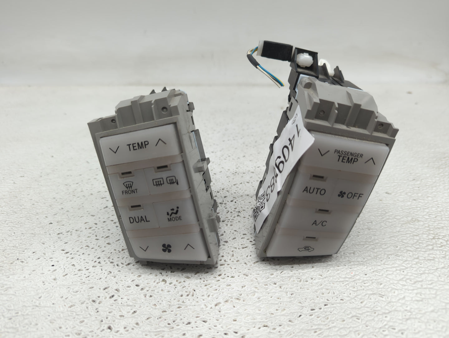 2005-2010 Toyota Avalon Climate Control Module Temperature AC/Heater Replacement P/N:55900-07160 Fits OEM Used Auto Parts - 