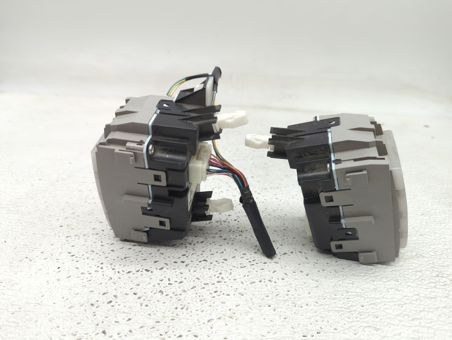 2005-2010 Toyota Avalon Climate Control Module Temperature AC/Heater Replacement P/N:55900-07160 Fits OEM Used Auto Parts - 