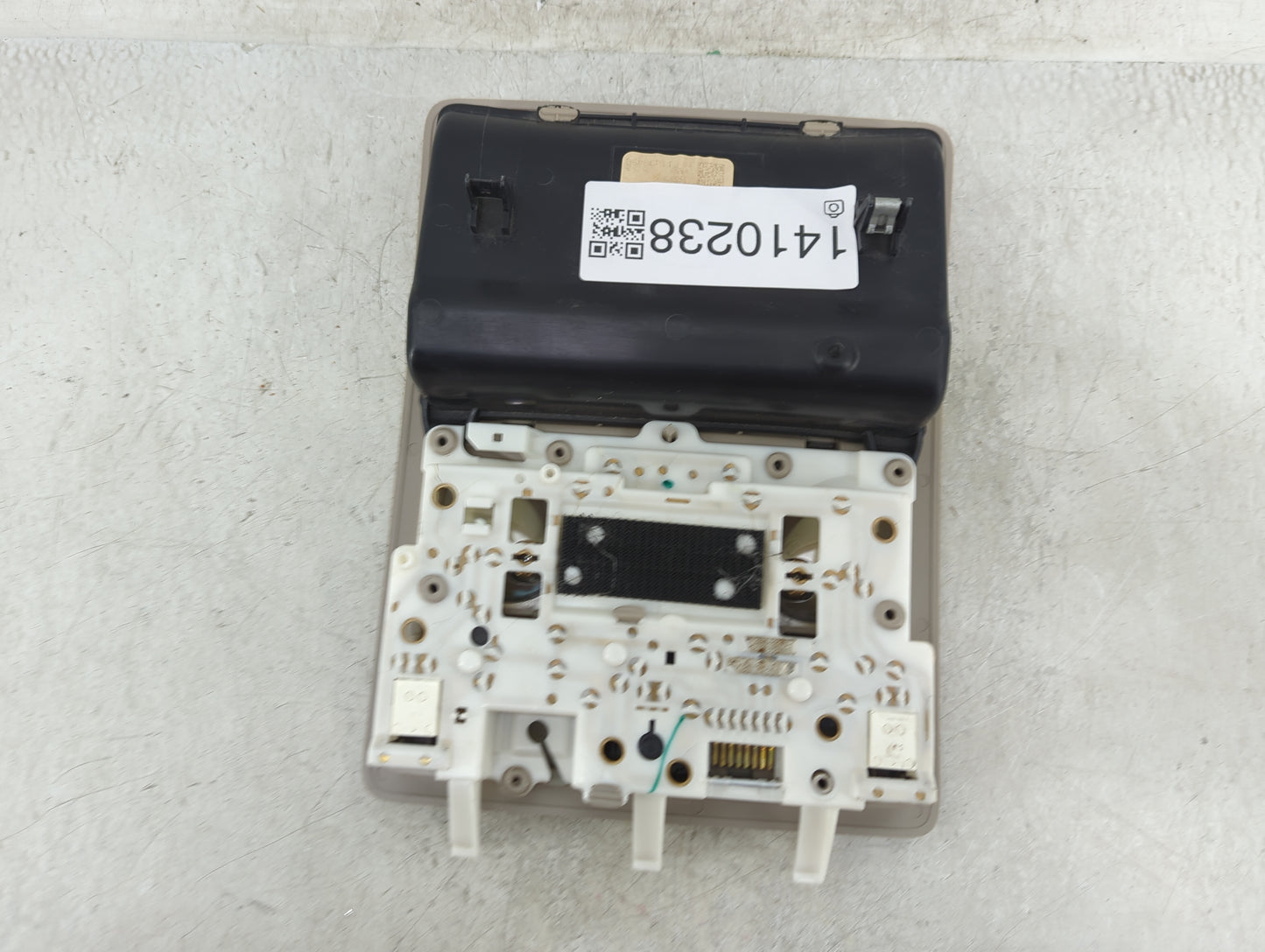 2005 Toyota Avalon Overhead Roof Console - Oemusedautoparts1.com