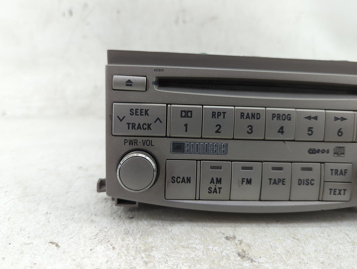 2005 Toyota Avalon Radio AM FM Cd Player Receiver Replacement P/N:86120-AC150 Fits OEM Used Auto Parts - Oemusedautoparts1.c