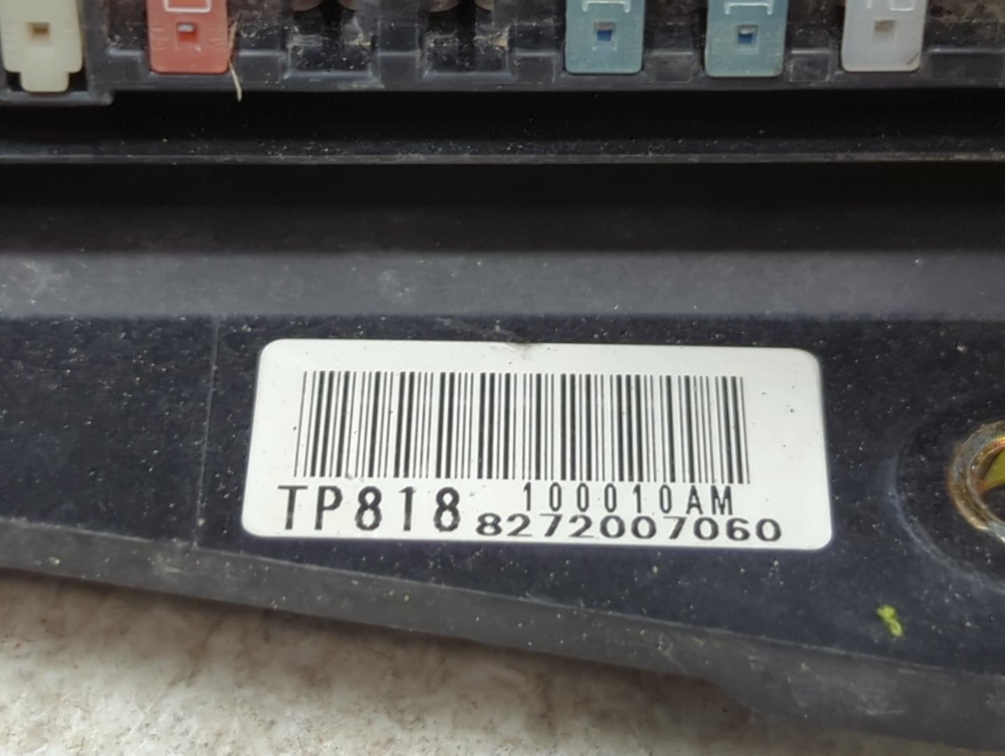 2005 Toyota Avalon Fusebox Fuse Box Panel Relay Module P/N:100010AM 8272007060 Fits OEM Used Auto Parts - Oemusedautoparts1.