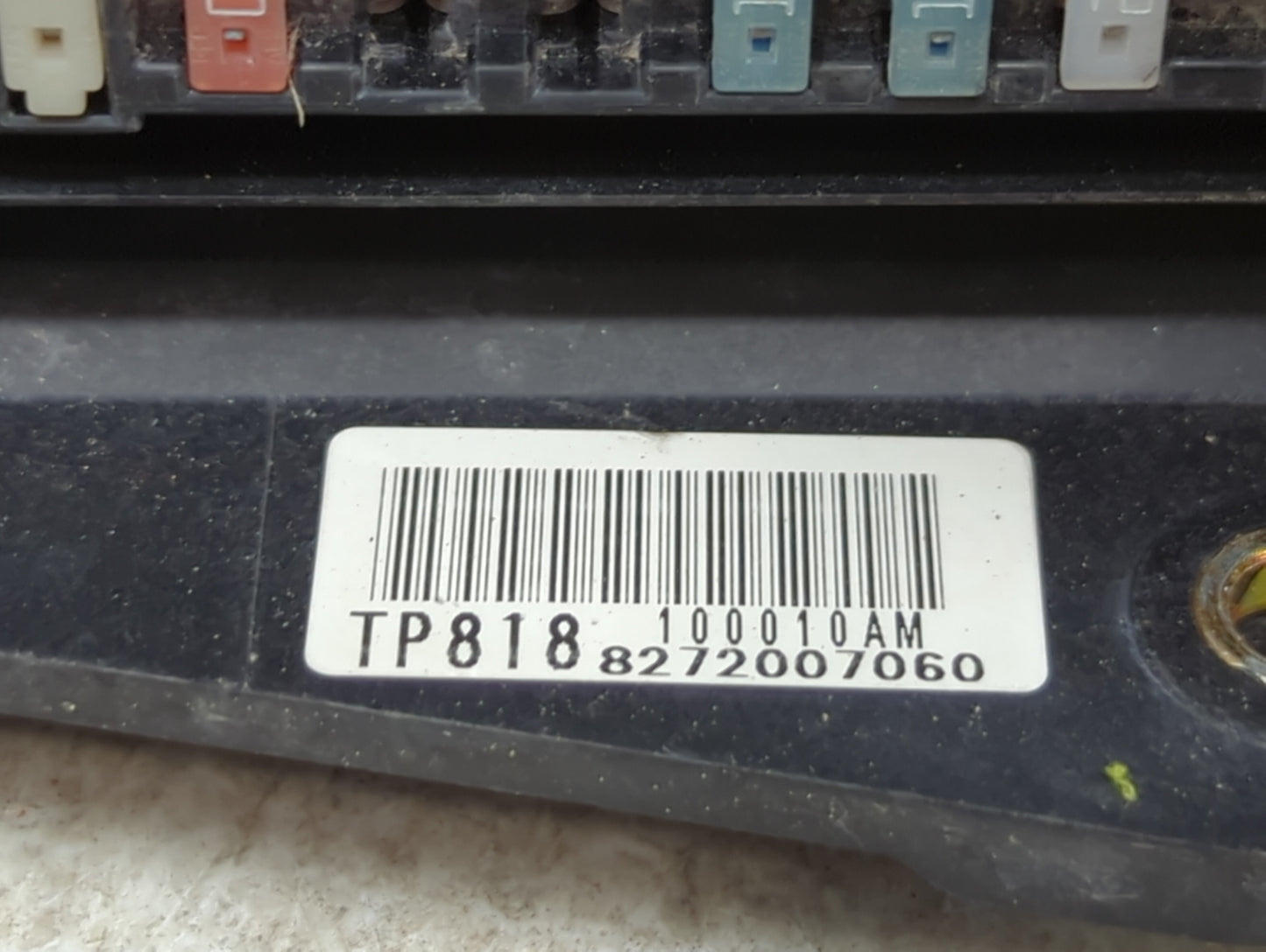 2005 Toyota Avalon Fusebox Fuse Box Panel Relay Module P/N:100010AM 8272007060 Fits OEM Used Auto Parts - Oemusedautoparts1.
