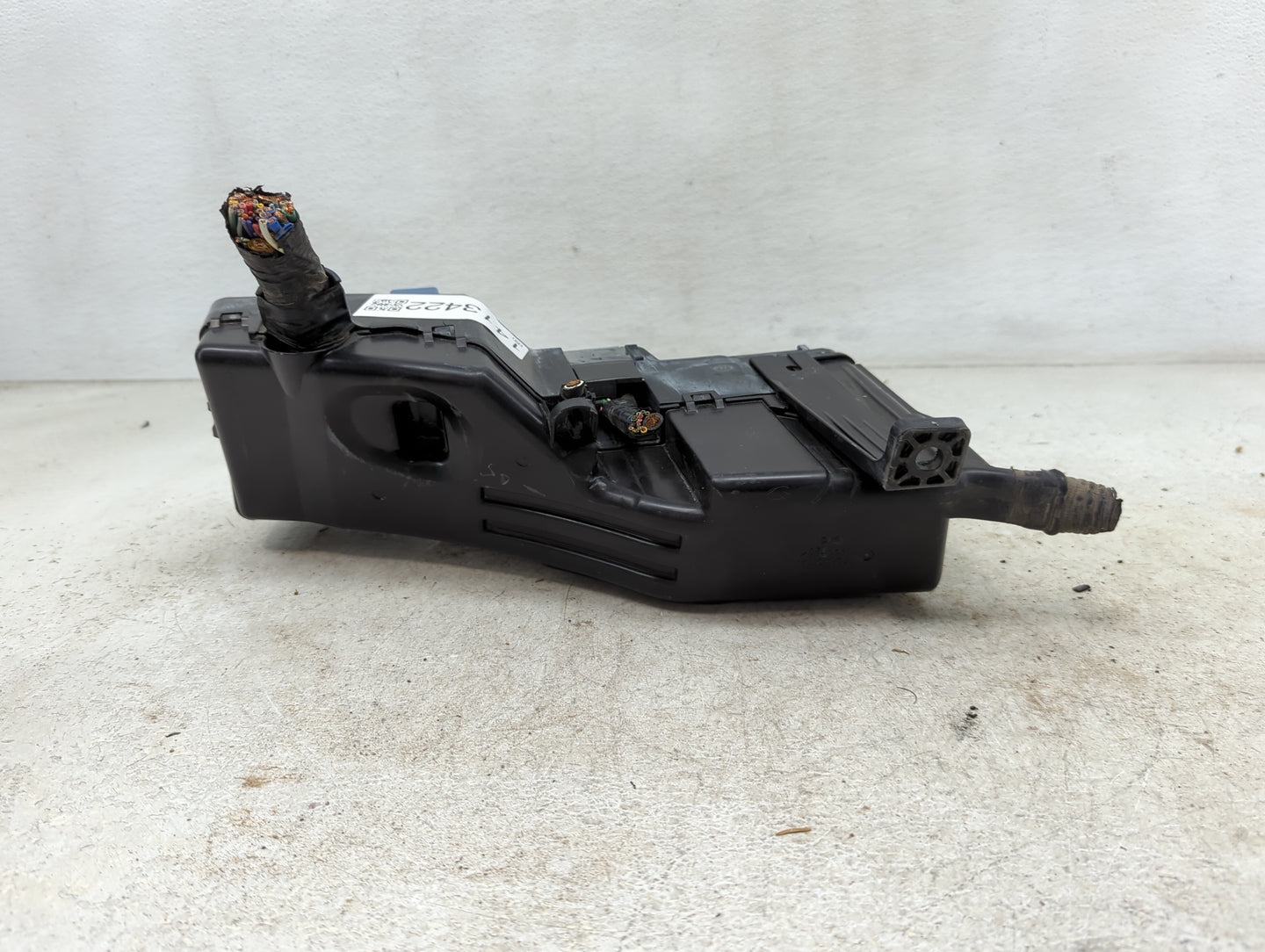 2005 Toyota Avalon Fusebox Fuse Box Panel Relay Module P/N:100010AM 8272007060 Fits OEM Used Auto Parts - Oemusedautoparts1.