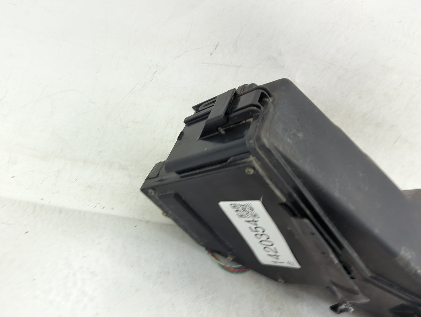 2005 Toyota Avalon Fusebox Fuse Box Panel Relay Module Fits OEM Used Auto Parts - Oemusedautoparts1.com
