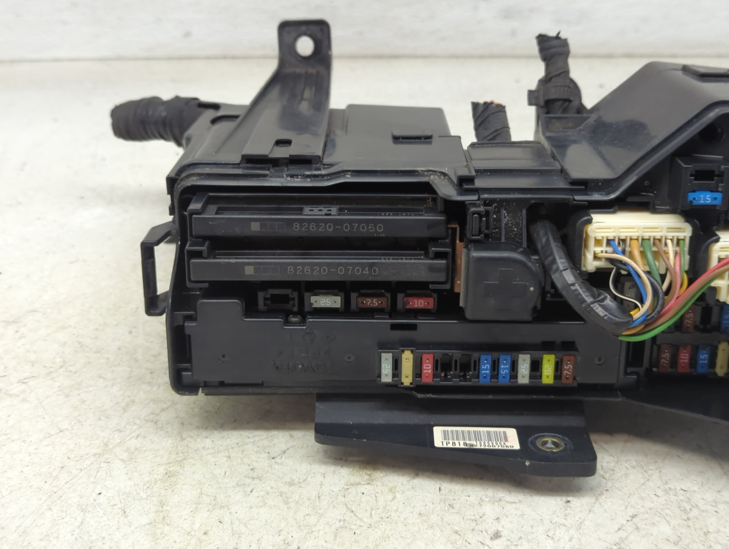 2005-2010 Toyota Avalon Fusebox Fuse Box Panel Relay Module P/N:82620-07050 82620-07040 Fits Fits 2005 2006 2007 2008 2009 2