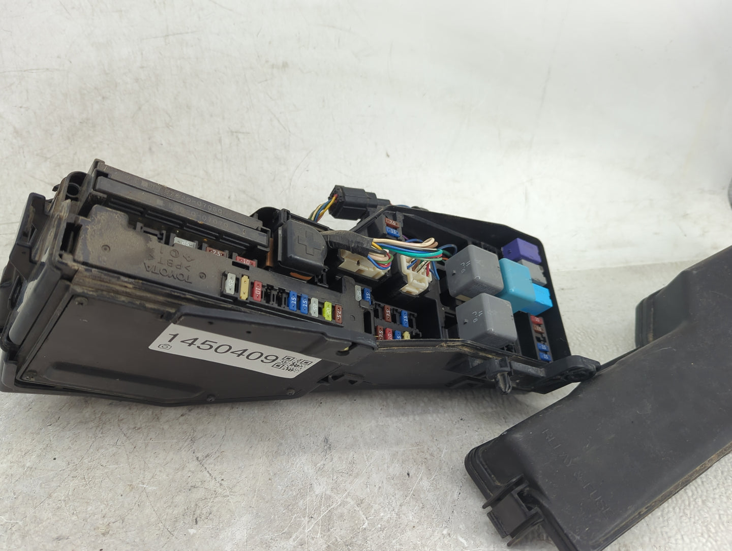 2005-2010 Toyota Avalon Fusebox Fuse Box Panel Relay Module P/N:82662-07031 82620-07050 Fits Fits 2005 2006 2007 2008 2009 2
