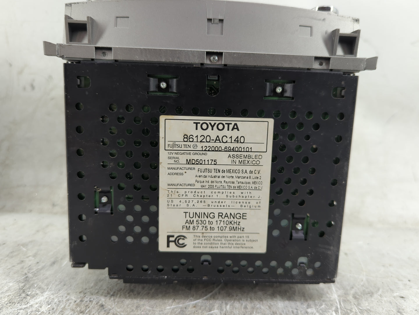 2005-2007 Toyota Avalon Radio AM FM Cd Player Receiver Replacement P/N:86120-AC140 122000-69400101 Fits Fits 2005 2006 2007 