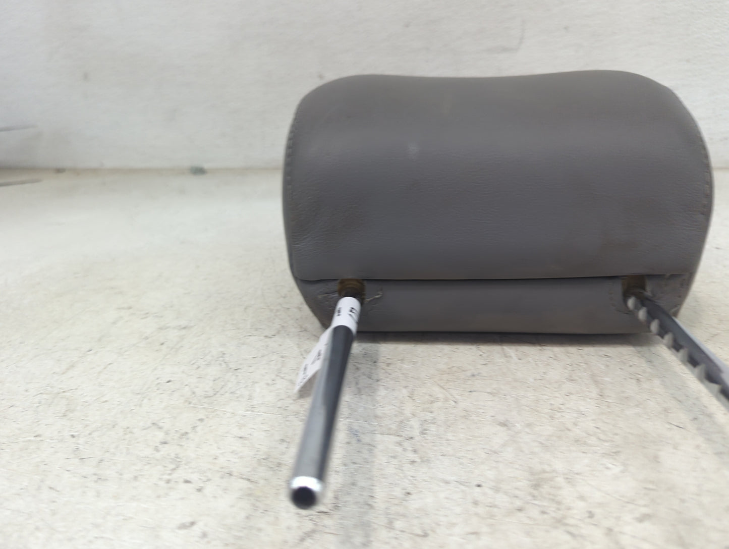 2005-2007 Toyota Avalon Headrest Head Rest Front Driver Seat Grey - Oemusedautoparts1.com