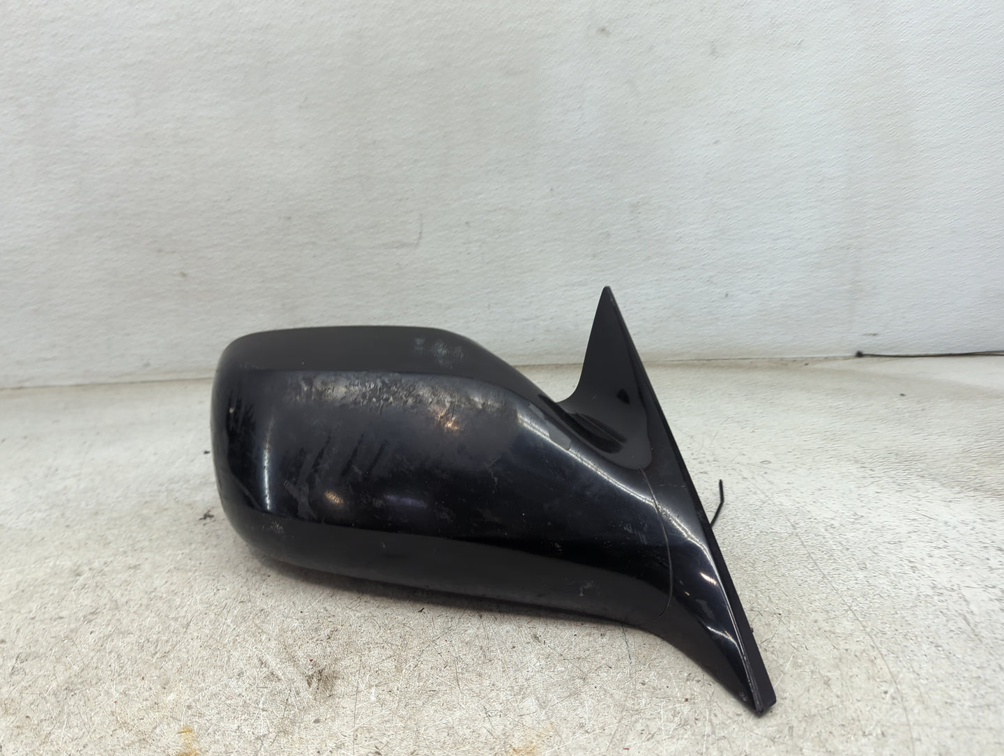 2005-2010 Toyota Avalon Passenger Side View Mirror - Right Door Mirror OEM Used - Oemusedautoparts1.com