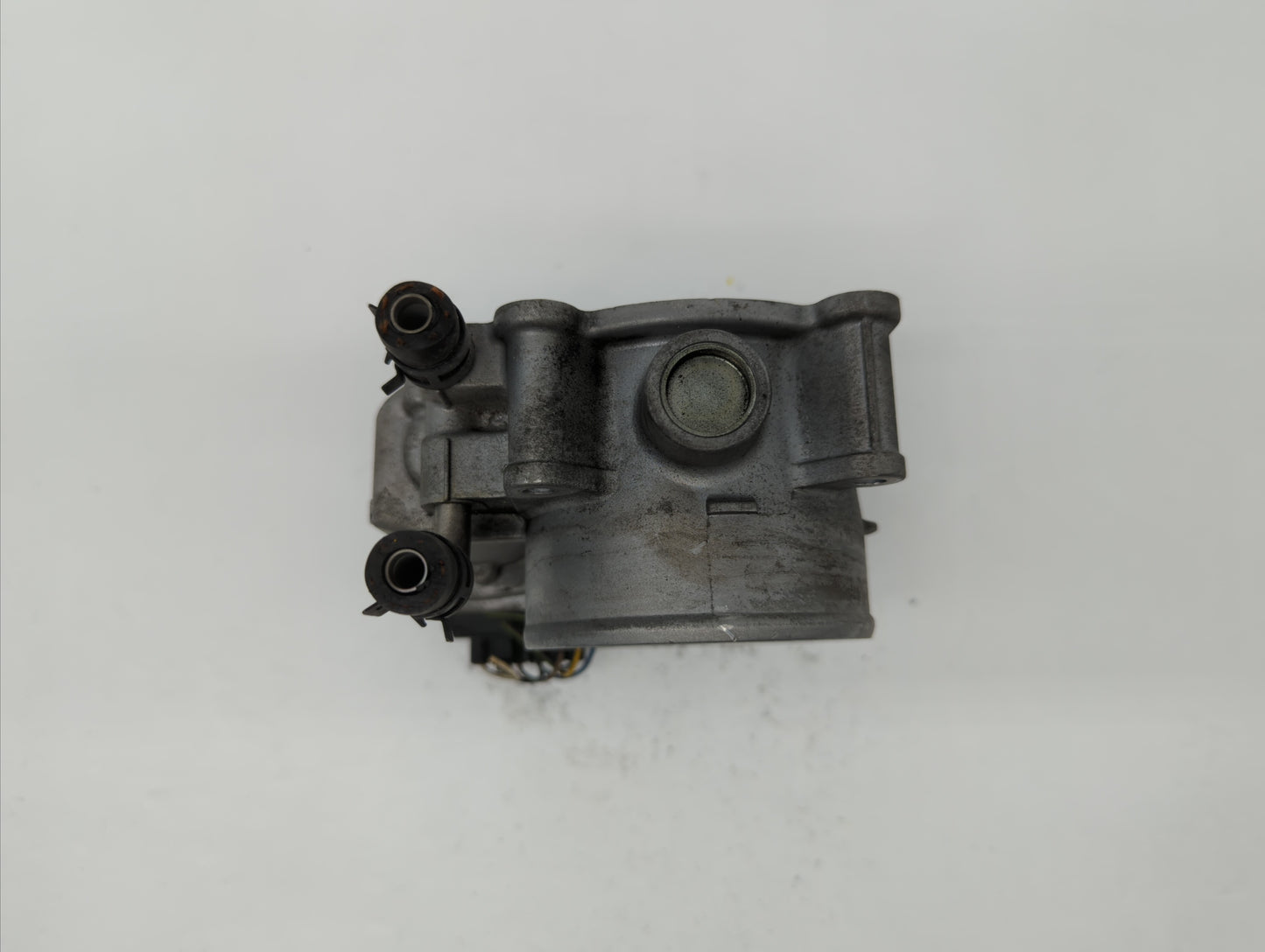 2005-2018 Toyota Avalon Throttle Body P/N:22030-0P050 22030-31030 Fits OEM Used Auto Parts - Oemusedautoparts1.com