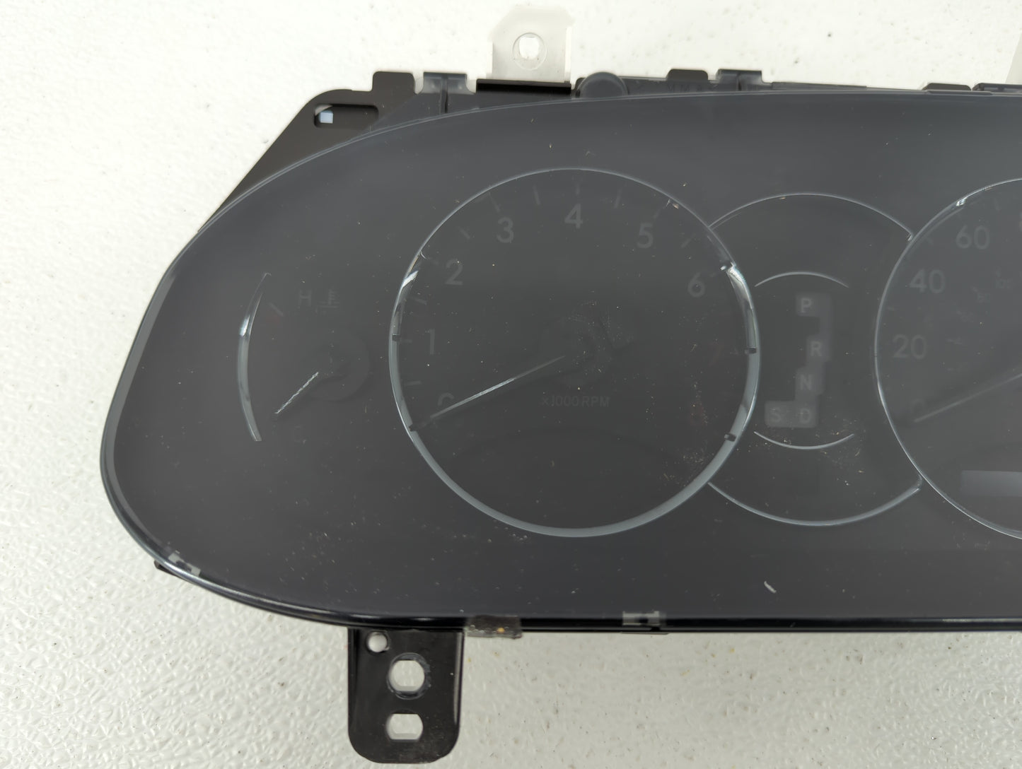 2005-2006 Toyota Avalon Instrument Cluster Speedometer Gauges P/N:83800-07220-00 83800-07211-00 Fits Fits 2005 2006 OEM Used