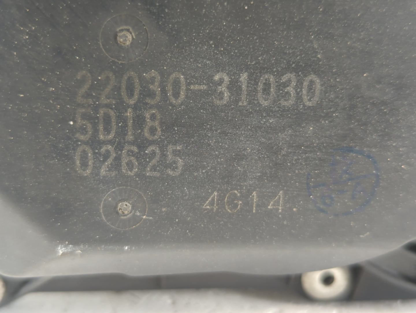 2005-2018 Toyota Avalon Throttle Body P/N:22030-31030 22030-0P050 Fits OEM Used Auto Parts - Oemusedautoparts1.com