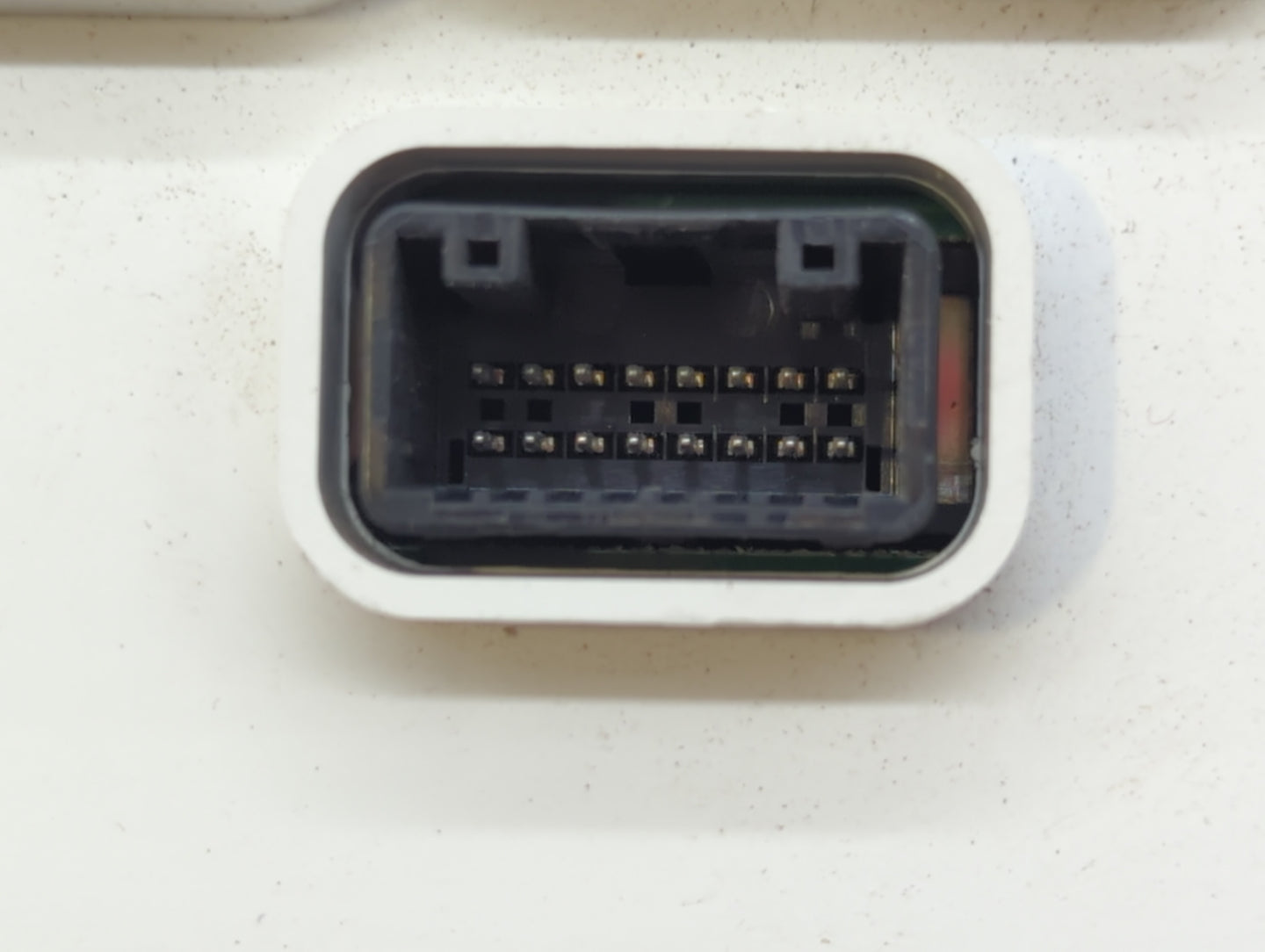 2005-2007 Toyota Avalon Information Display Screen - Oemusedautoparts1.com