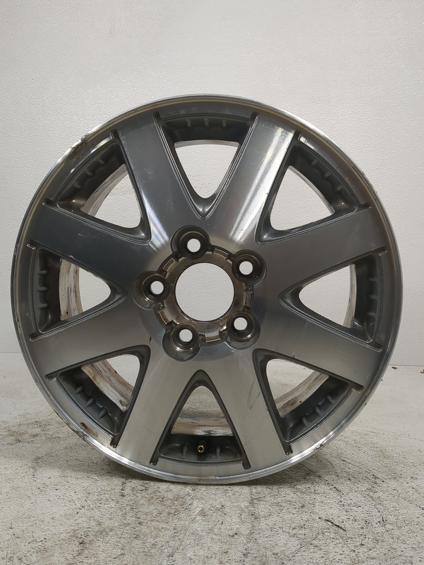 2005-2007 Toyota Avalon Oem Wheel Rim - Oemusedautoparts1.com