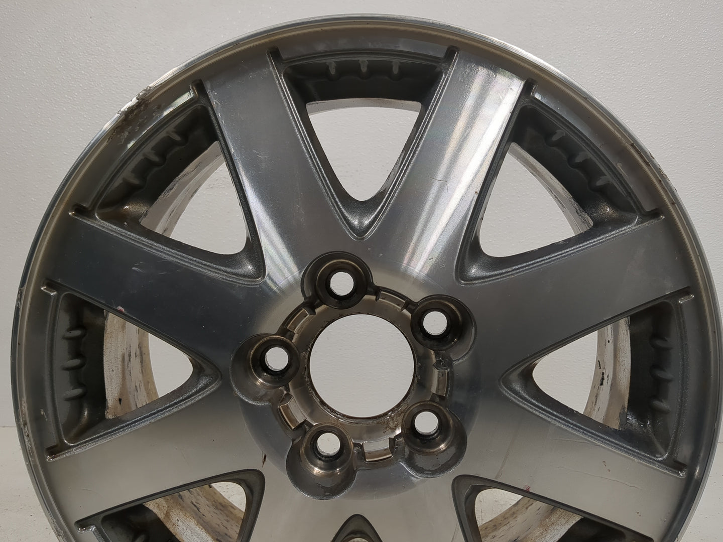 2005-2007 Toyota Avalon Oem Wheel Rim - Oemusedautoparts1.com