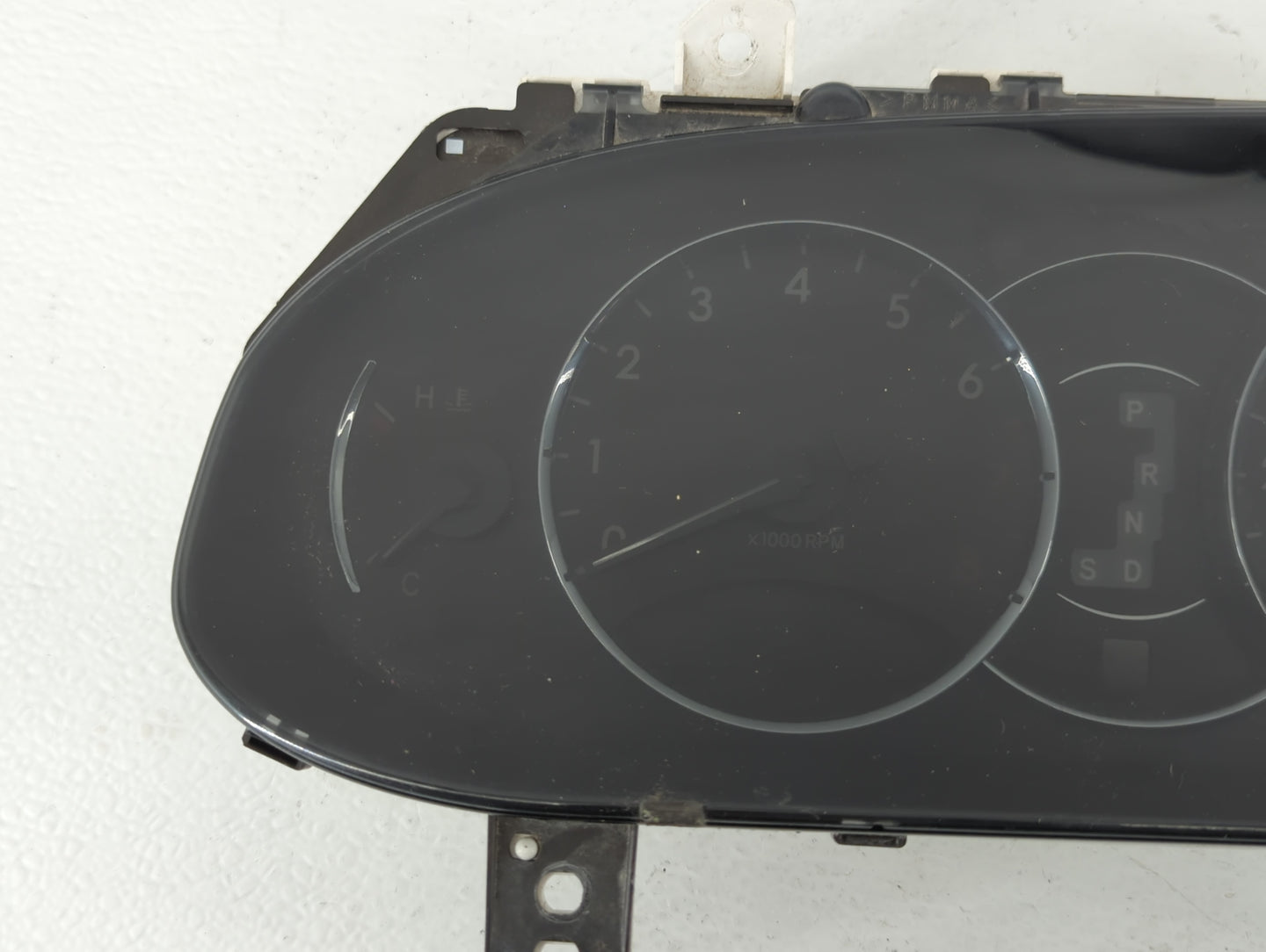 2005-2006 Toyota Avalon Instrument Cluster Speedometer Gauges P/N:83800-07220-00 Fits Fits 2005 2006 OEM Used Auto Parts - O