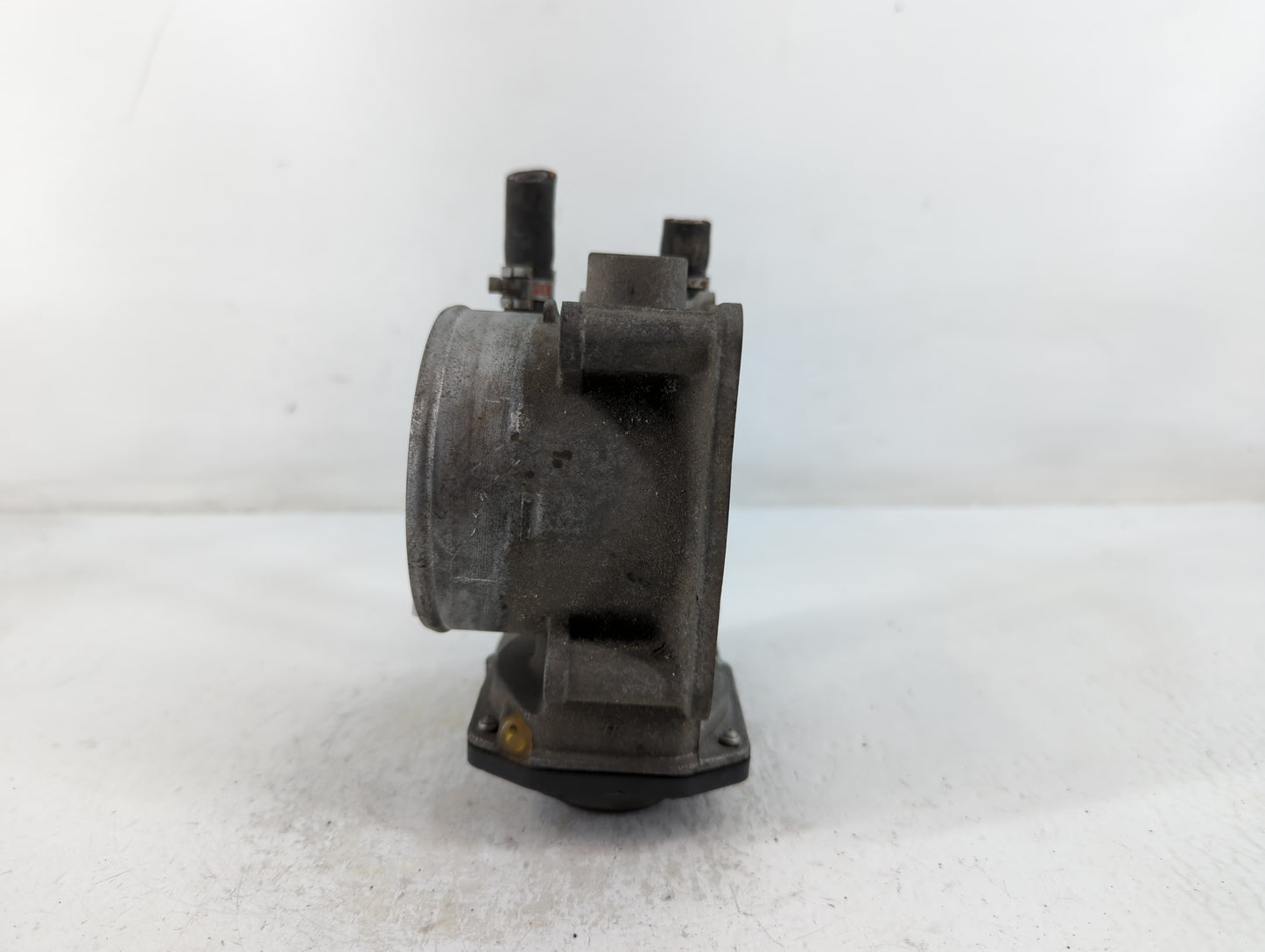 2005-2018 Toyota Avalon Throttle Body P/N:22030-31030 Fits OEM Used Auto Parts - Oemusedautoparts1.com