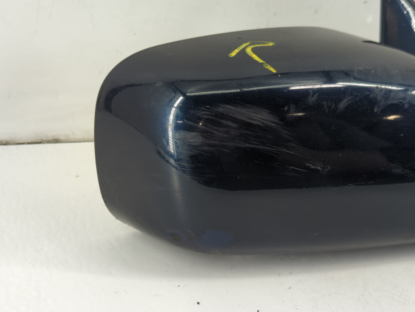 2002-2006 Toyota Camry Passenger Side View Mirror - Right Door Mirror OEM Used - Oemusedautoparts1.com