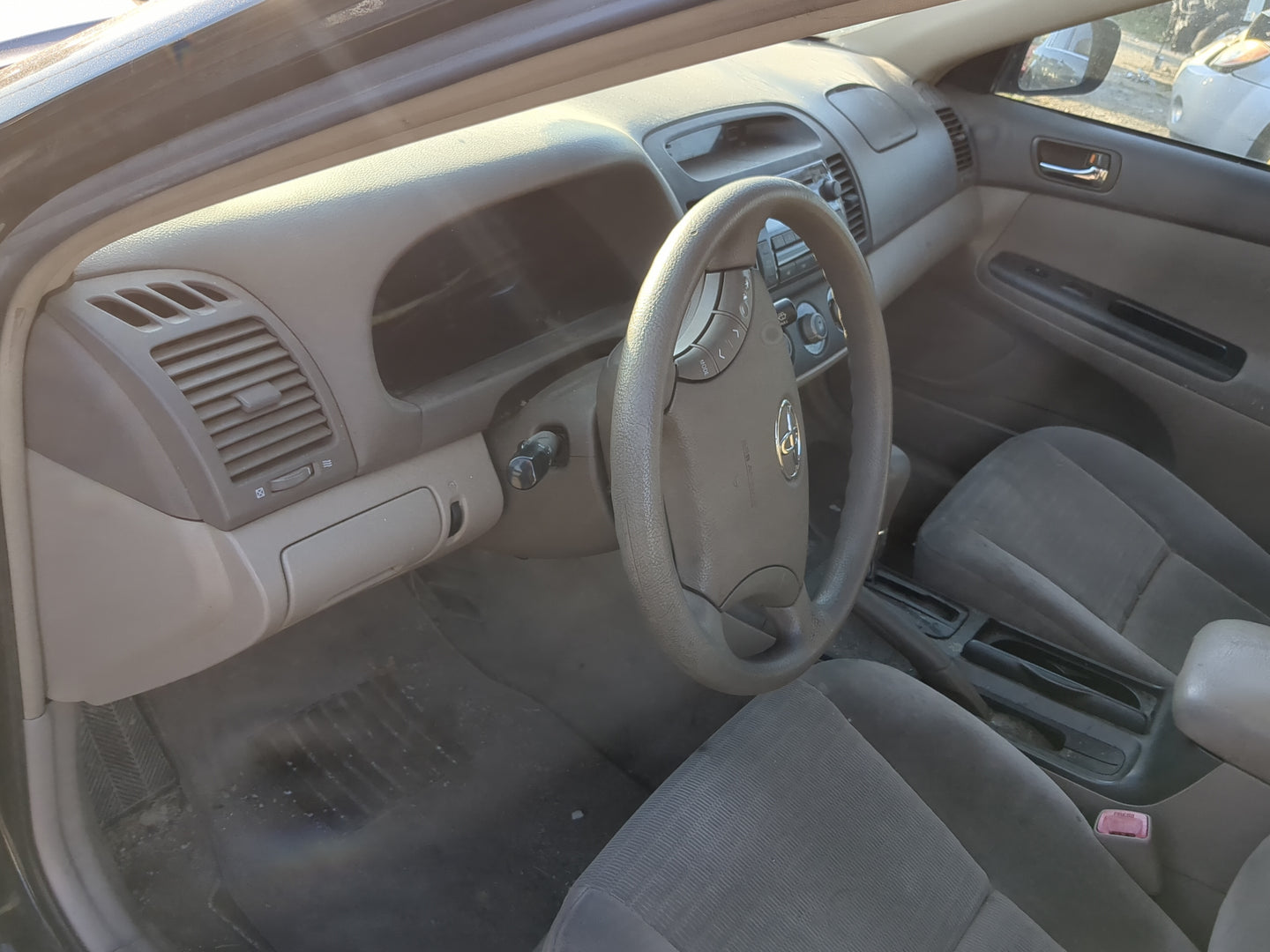 2005-2006 Toyota Camry Air Bag Driver Left Steering Wheel Mounted - Oemusedautoparts1.com