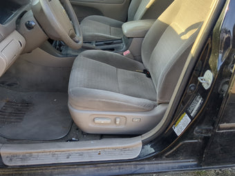 compare product 2004-2006 Toyota Camry Driver Front Seat Oem 1187171