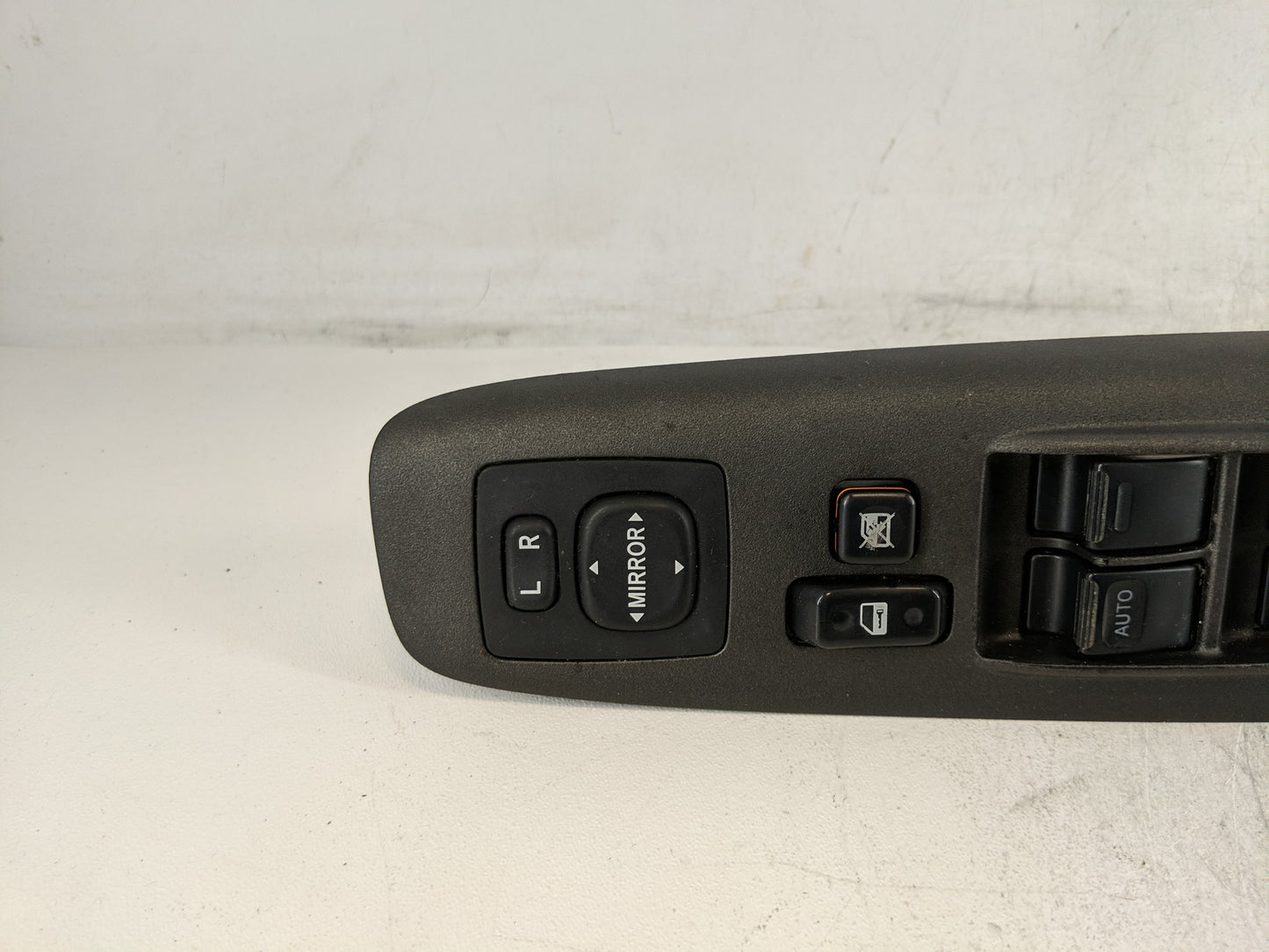2002-2006 Toyota Camry Master Power Window Switch Replacement Driver Side Left P/N:74232-AA050 Fits OEM Used Auto Parts - Oe