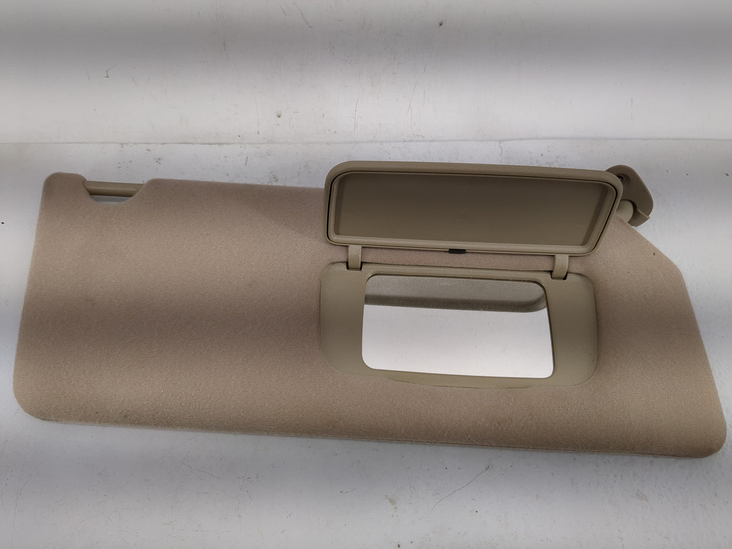 2002-2006 Toyota Camry Sun Visor Shade Replacement Passenger Right Mirror Fits Fits 2002 2003 2004 2005 2006 OEM Used Auto P